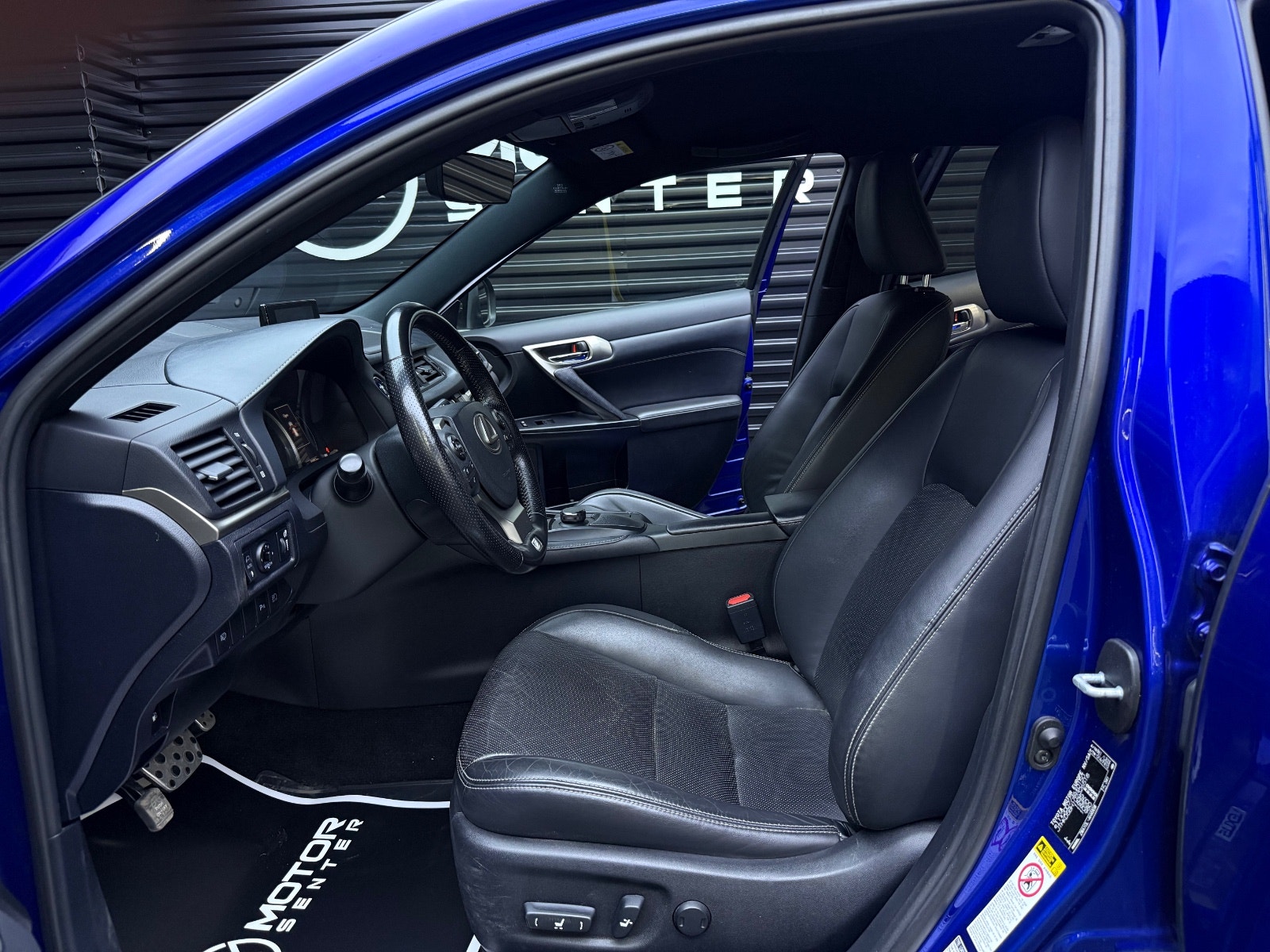 Hovedbilde av Lexus CT200h