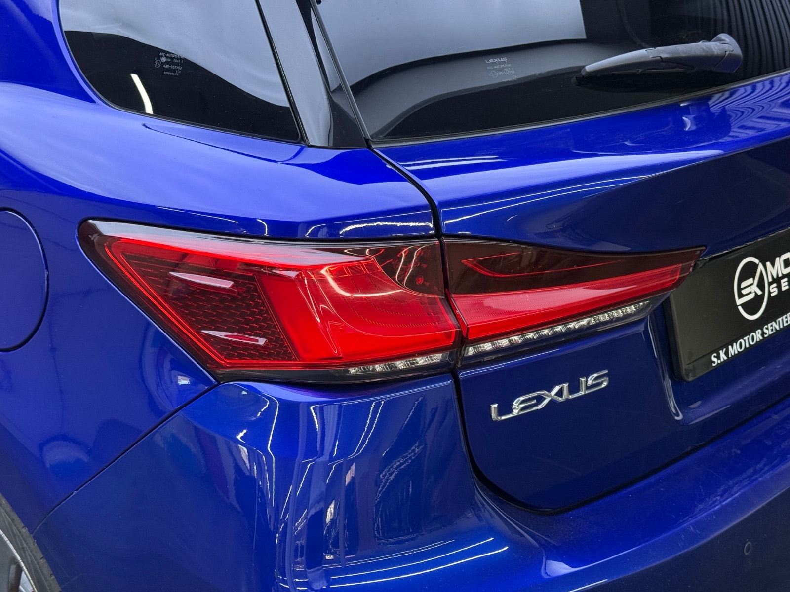 Hovedbilde av Lexus CT200h