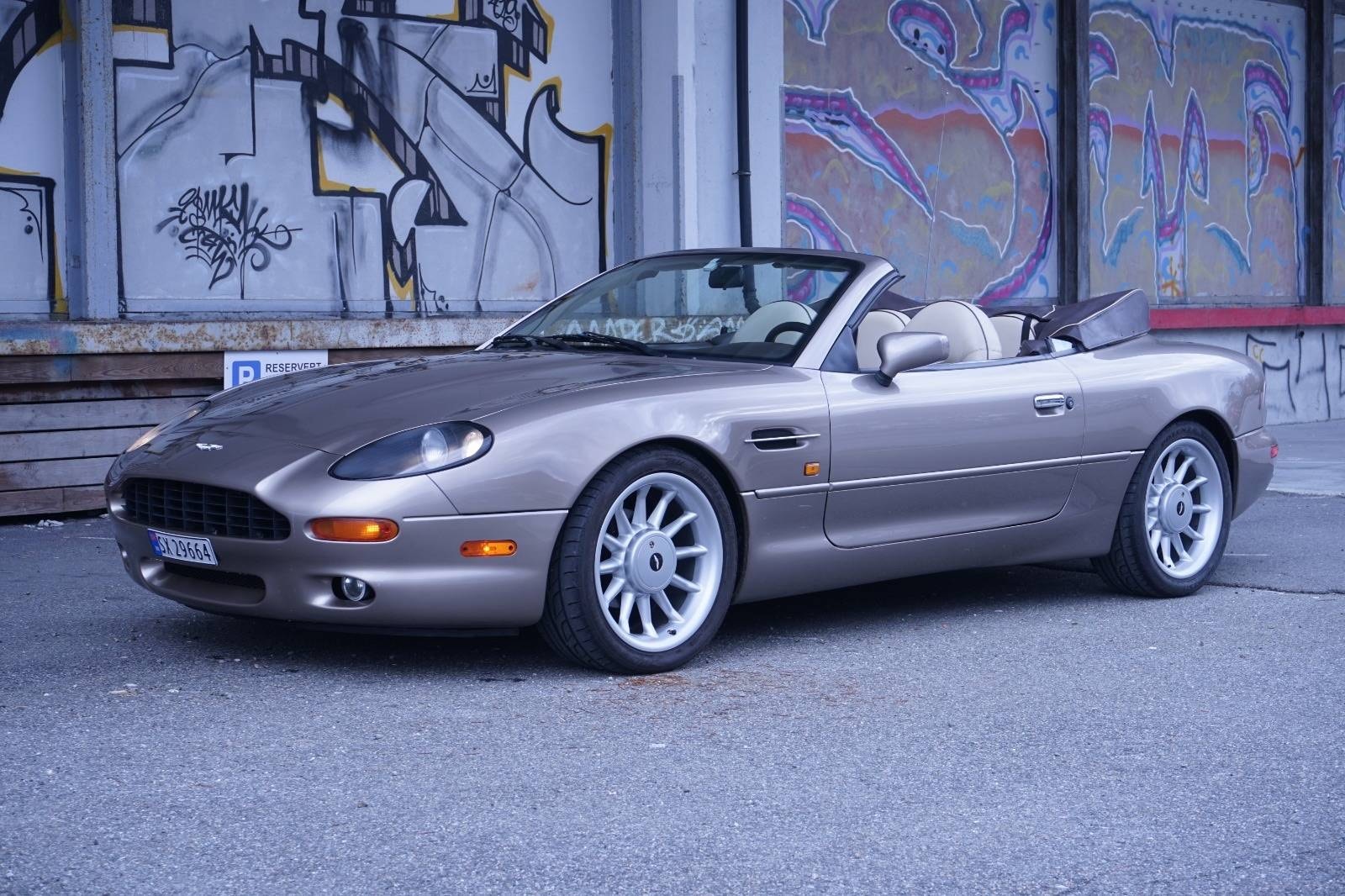 Brukt Aston Martin Db7 3.2