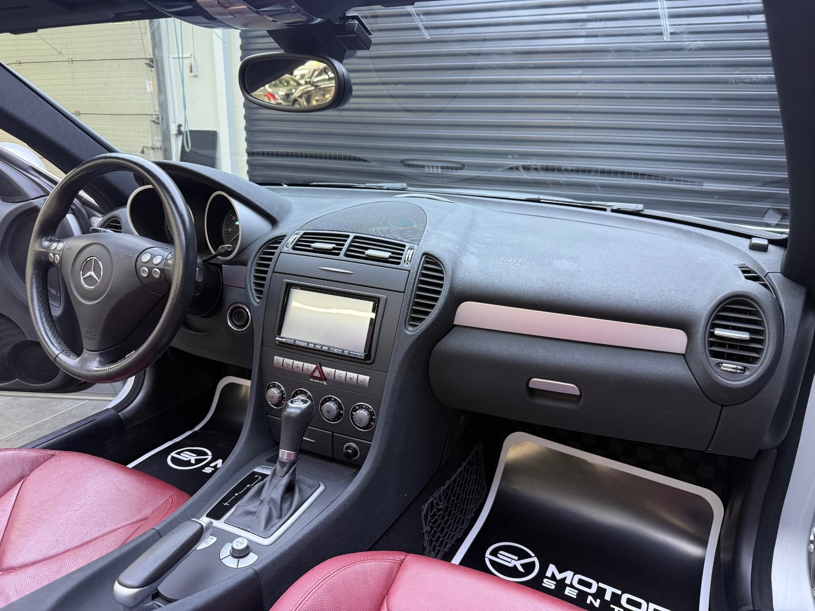 Hovedbilde av Mercedes-Benz SLK350