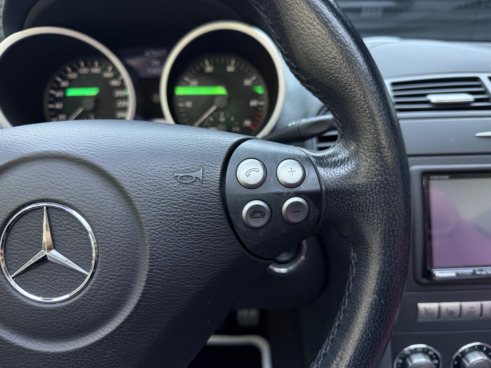 Hovedbilde av Mercedes-Benz SLK350
