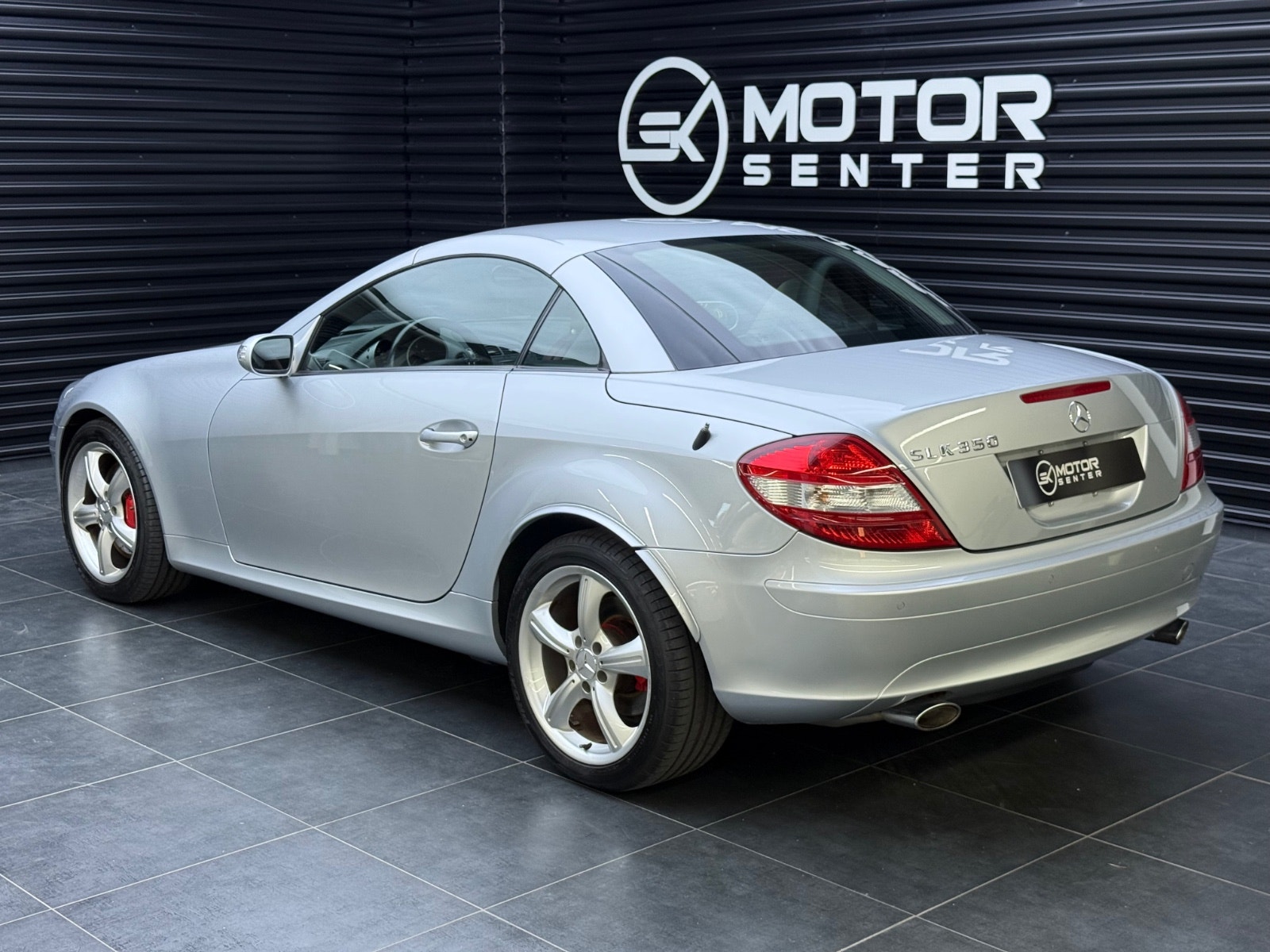 Hovedbilde av Mercedes-Benz SLK350