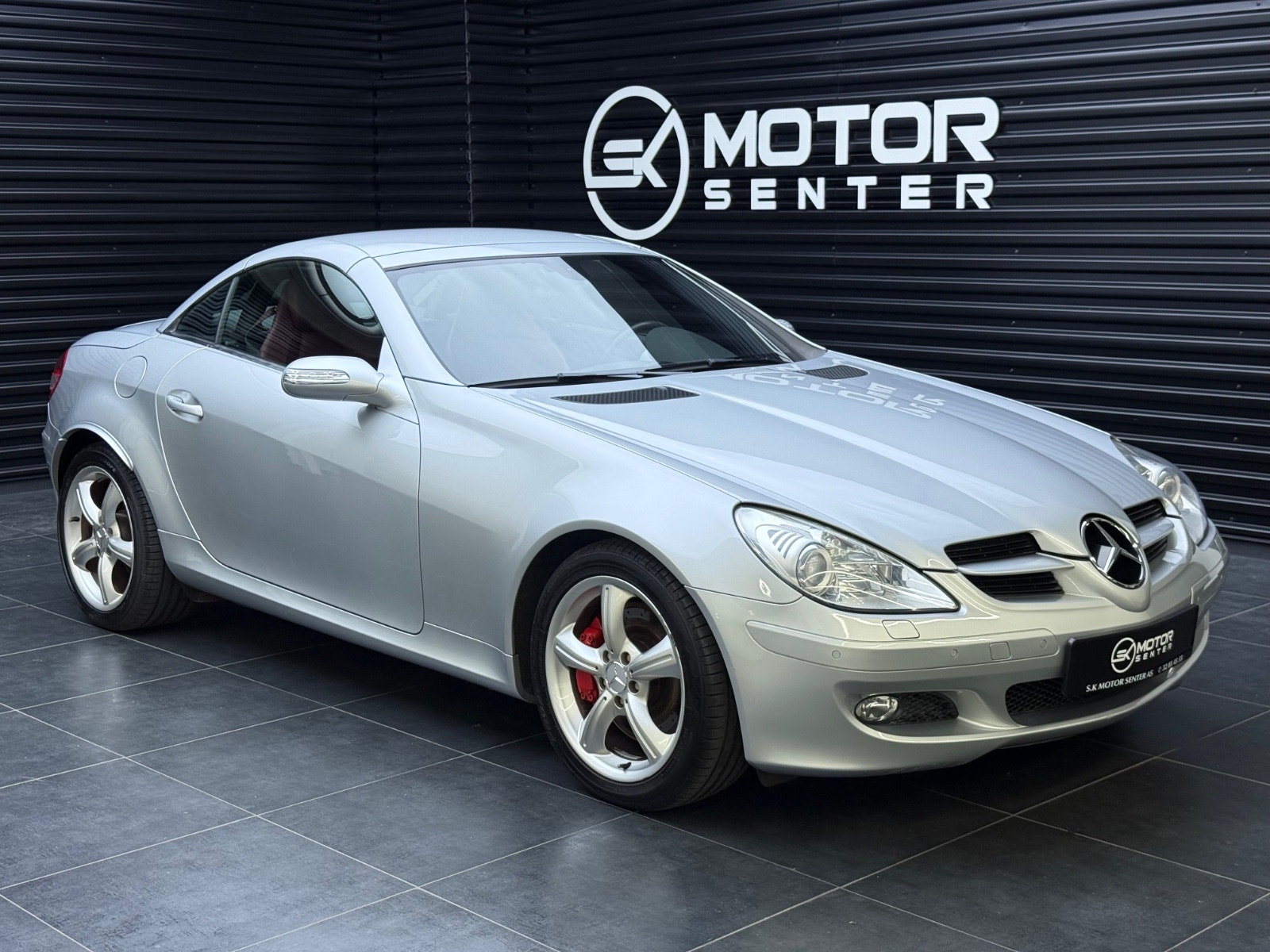 Hovedbilde av Mercedes-Benz SLK350