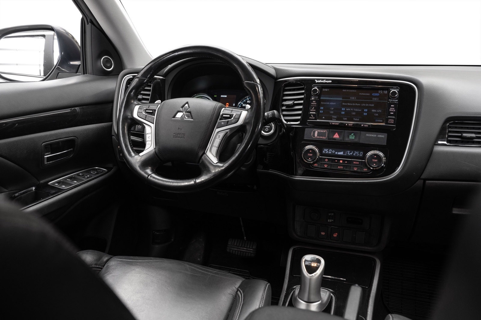 Hovedbilde av Mitsubishi Outlander