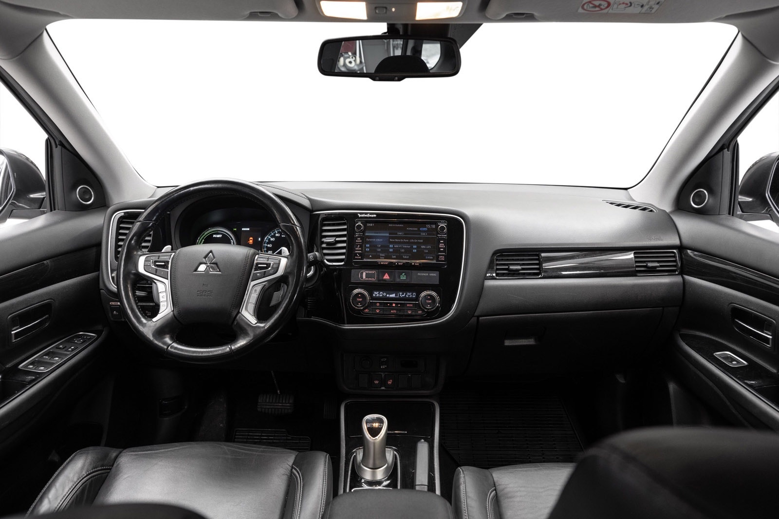 Hovedbilde av Mitsubishi Outlander