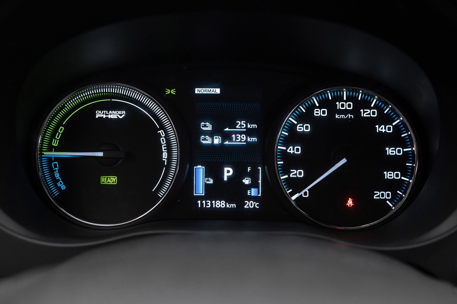Hovedbilde av Mitsubishi Outlander