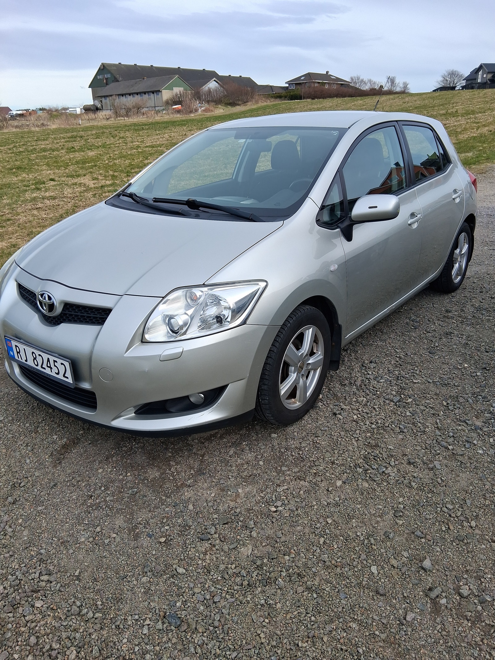 Brukt Toyota Auris 1.4