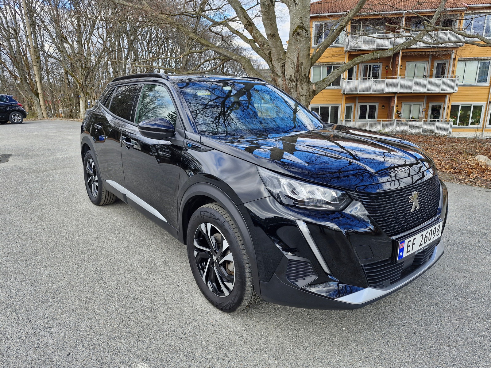 Brukt Peugeot E-2008 