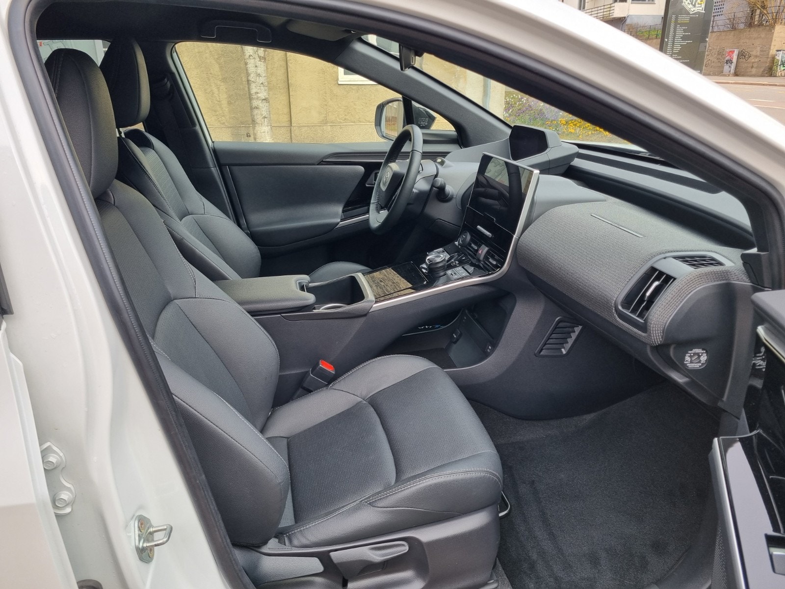 Hovedbilde av Toyota bZ4X