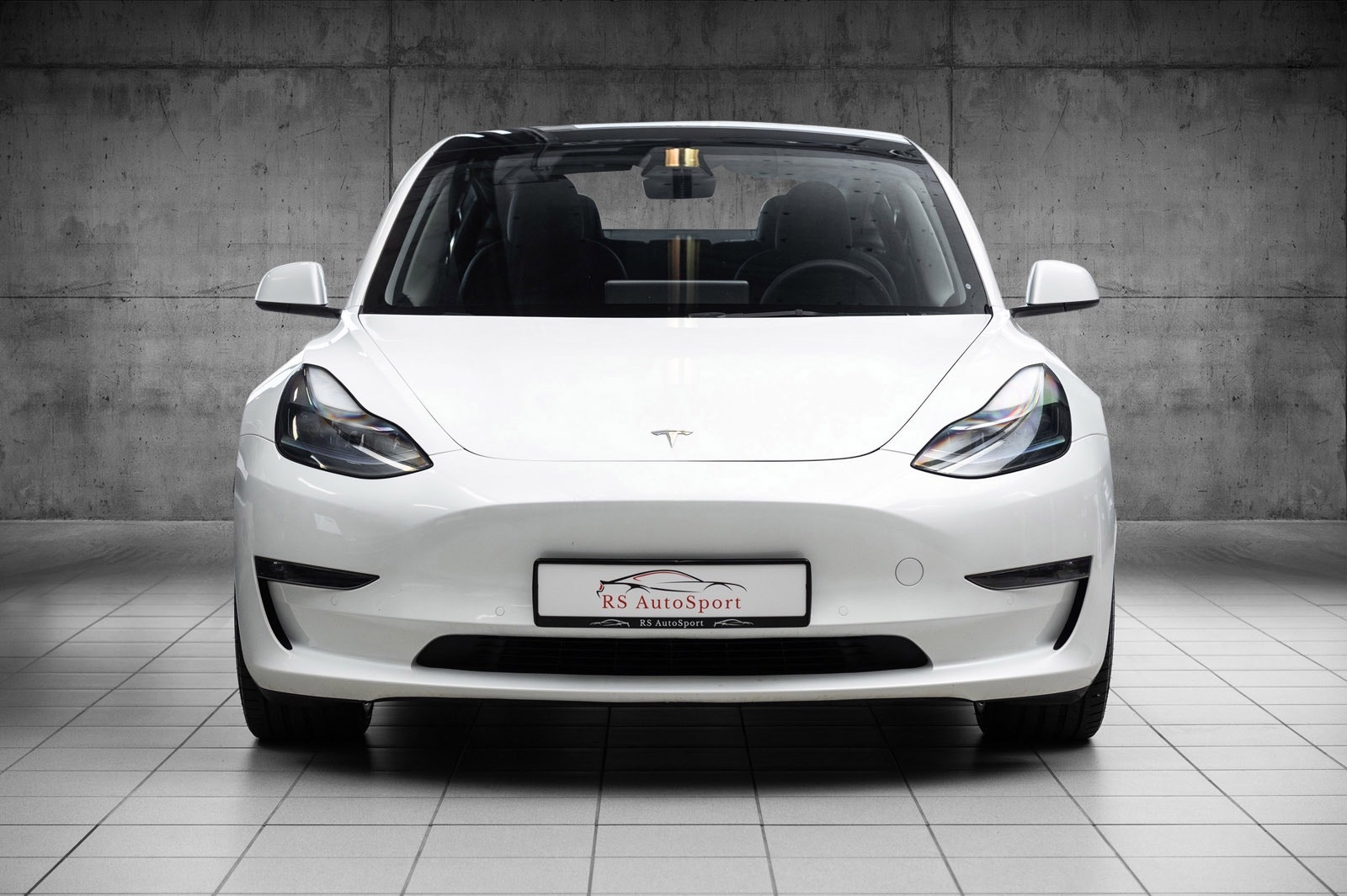 Hovedbilde av Tesla Model 3