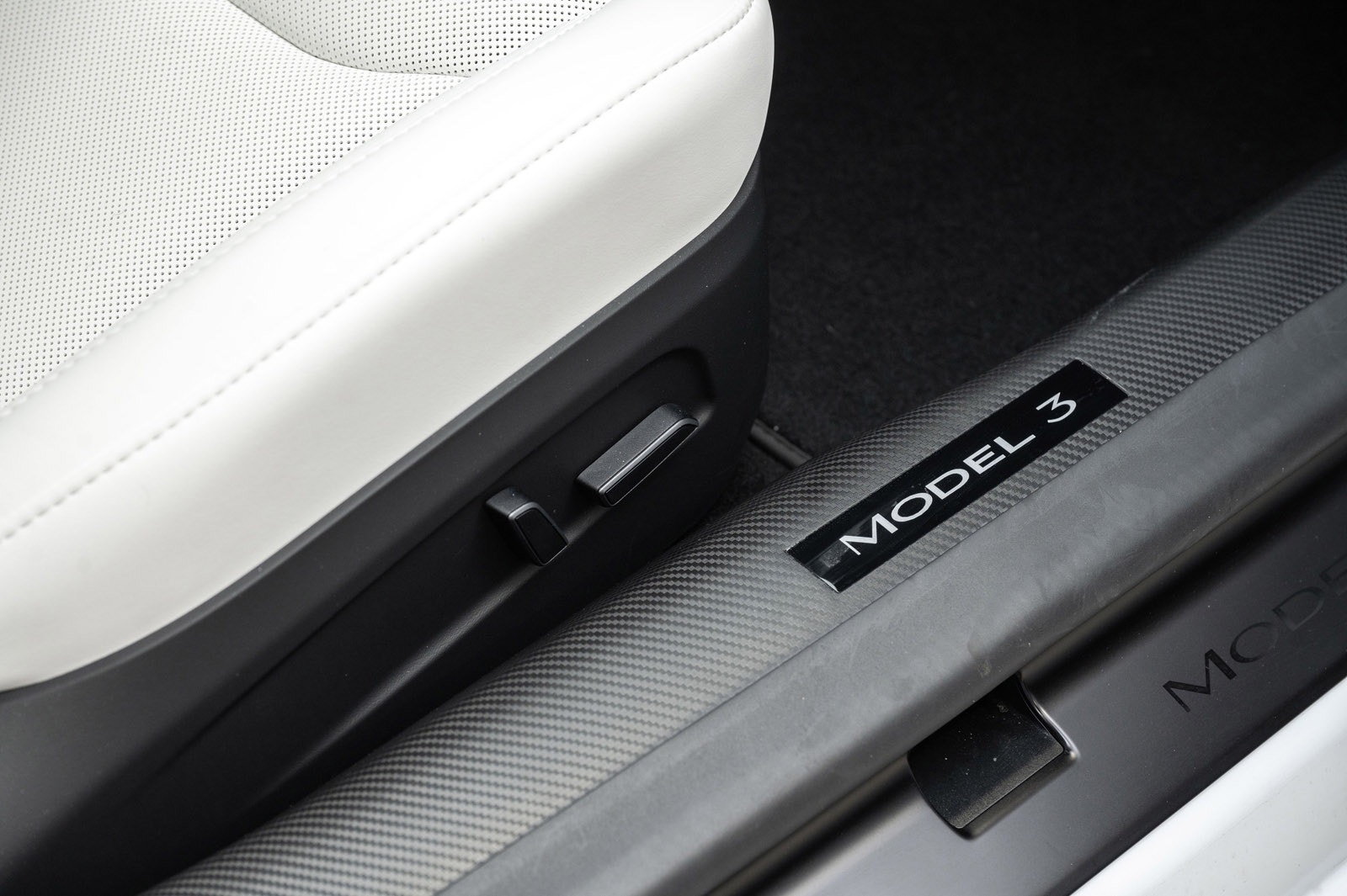 Hovedbilde av Tesla Model 3