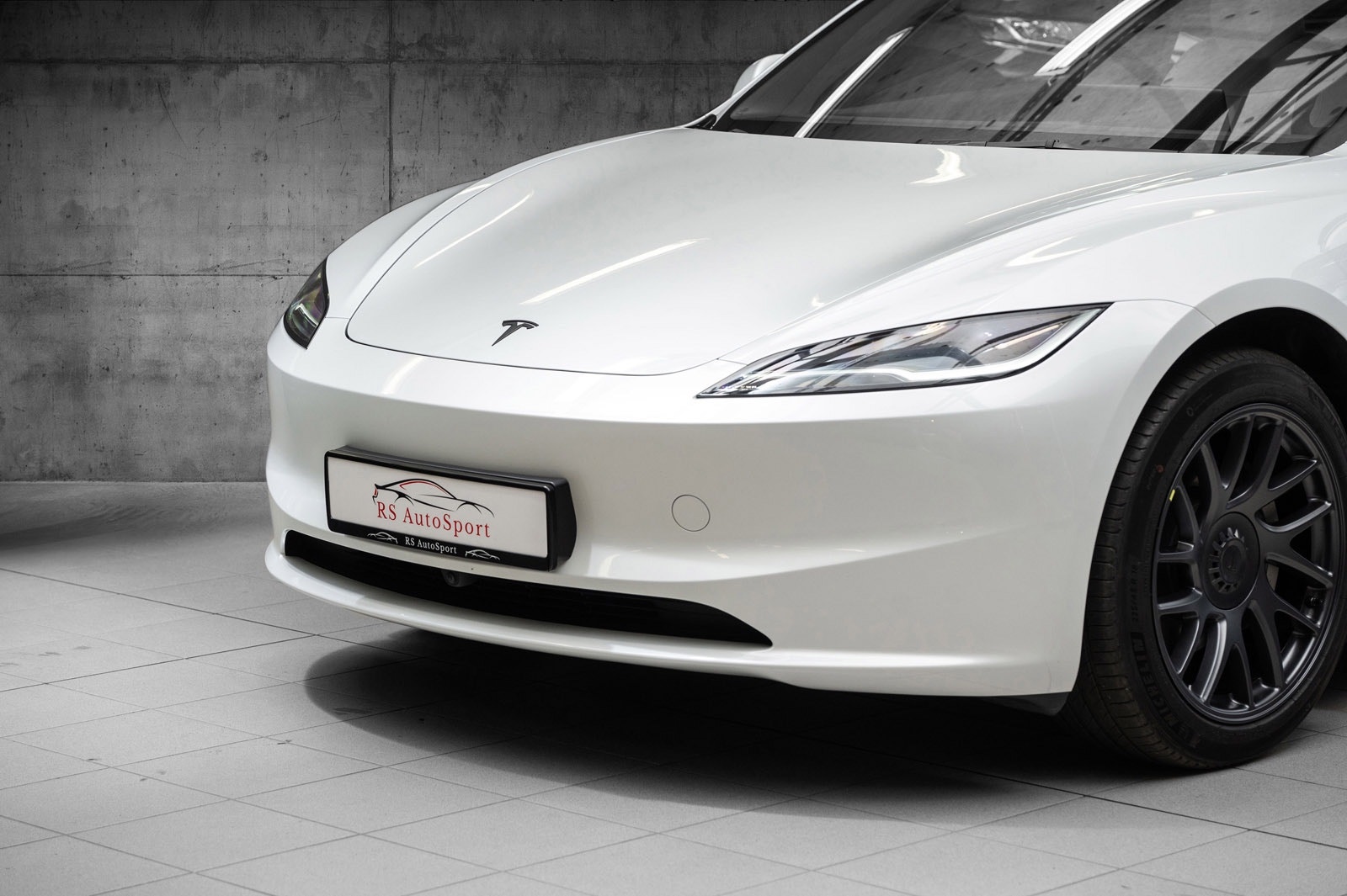 Hovedbilde av Tesla Model 3