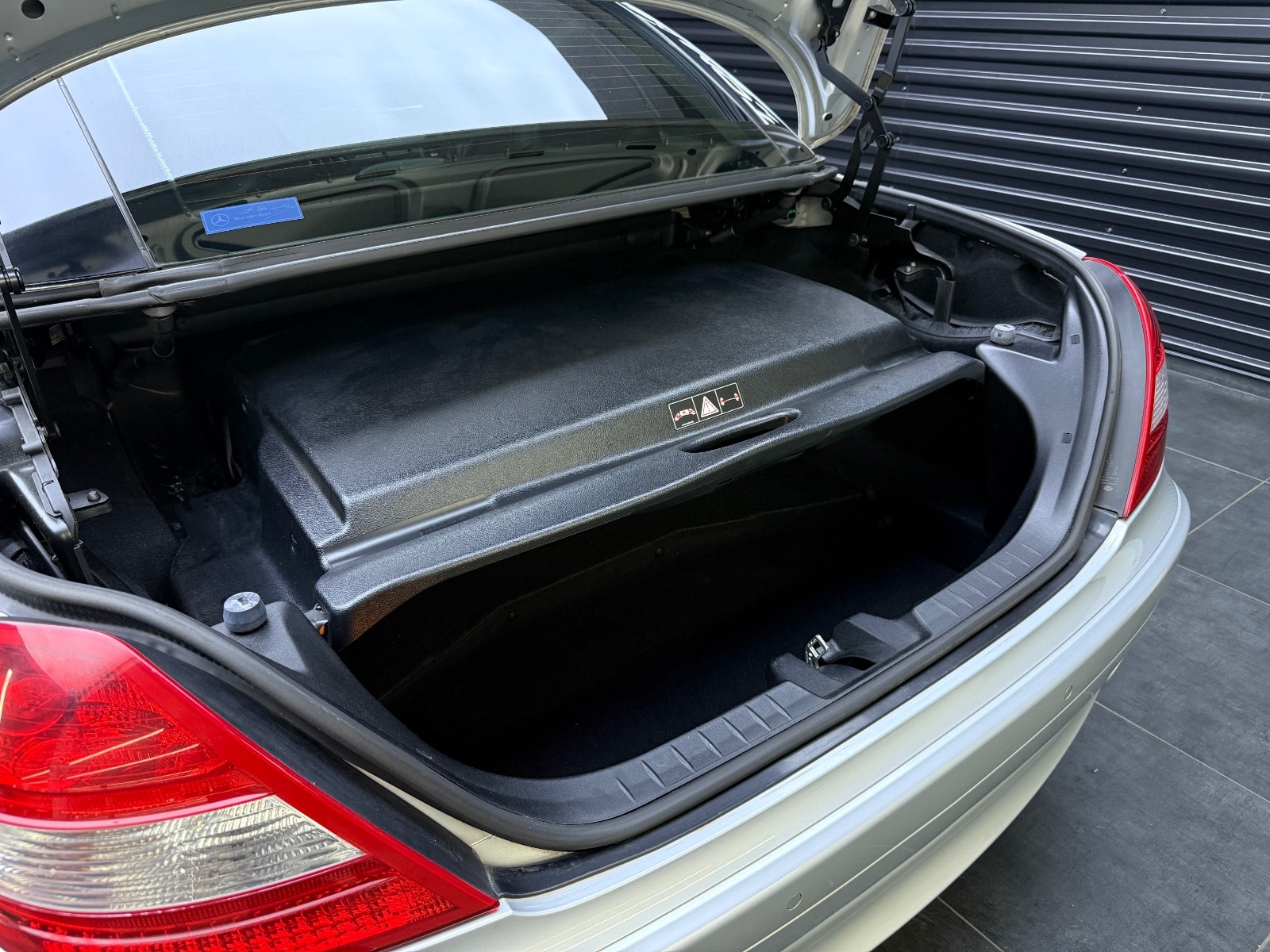 Hovedbilde av Mercedes-Benz SLK350