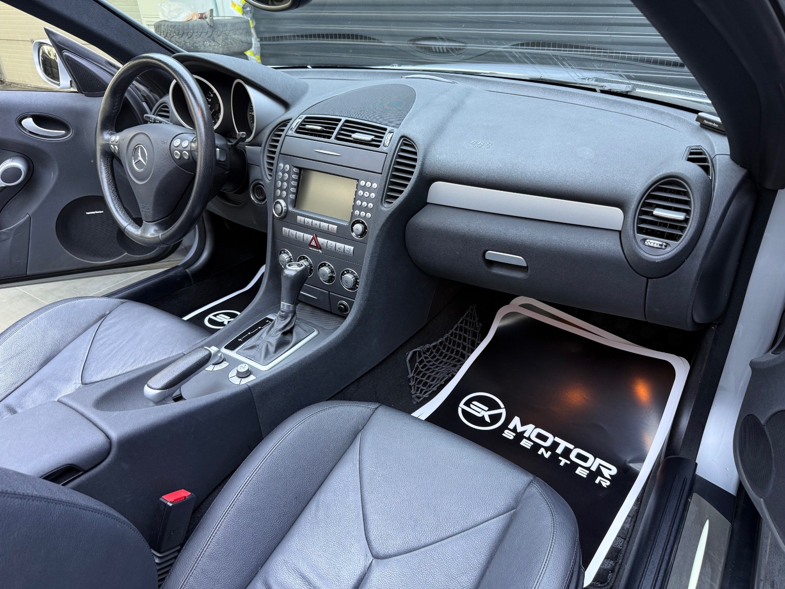 Hovedbilde av Mercedes-Benz SLK350