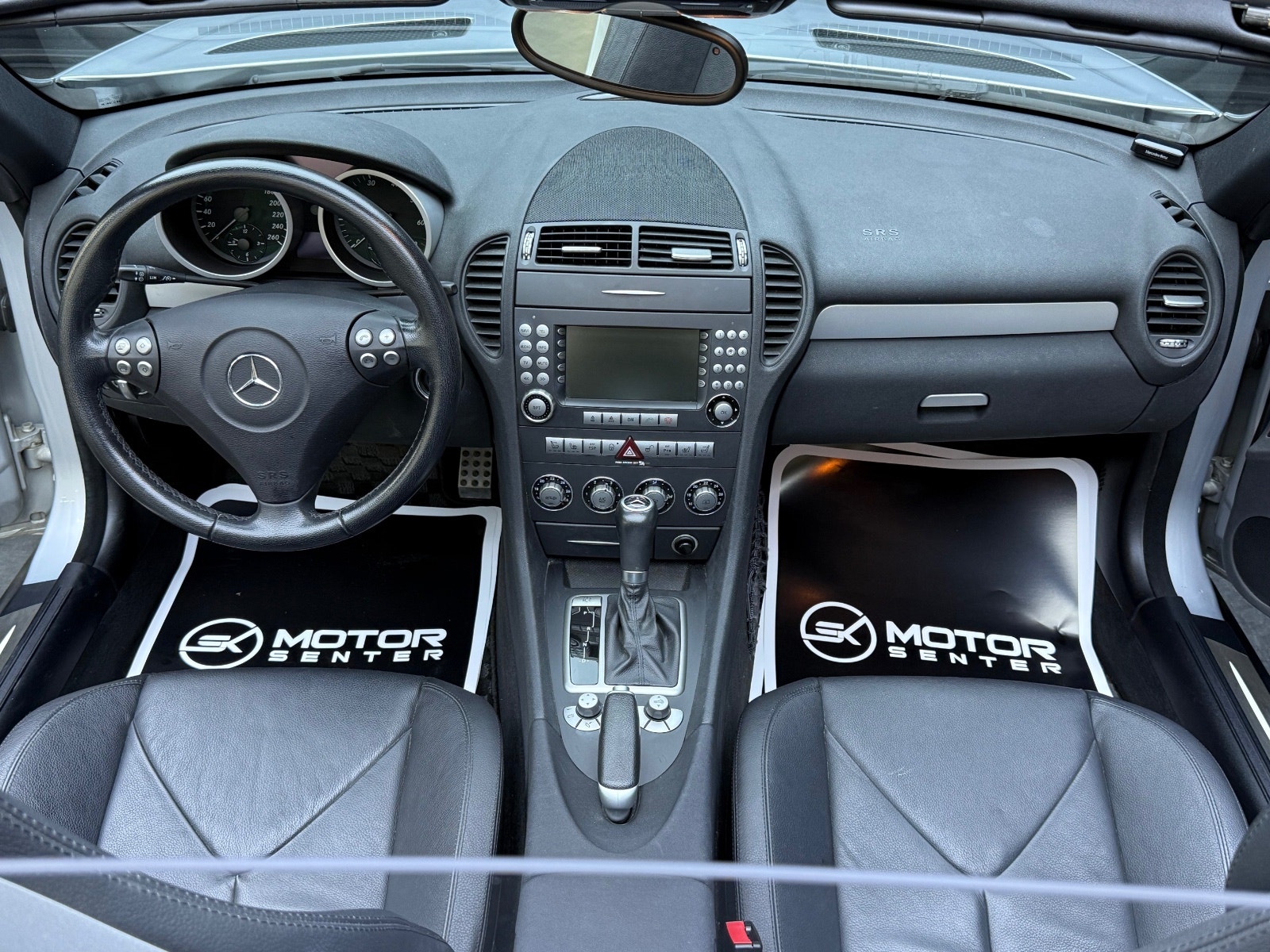 Hovedbilde av Mercedes-Benz SLK350