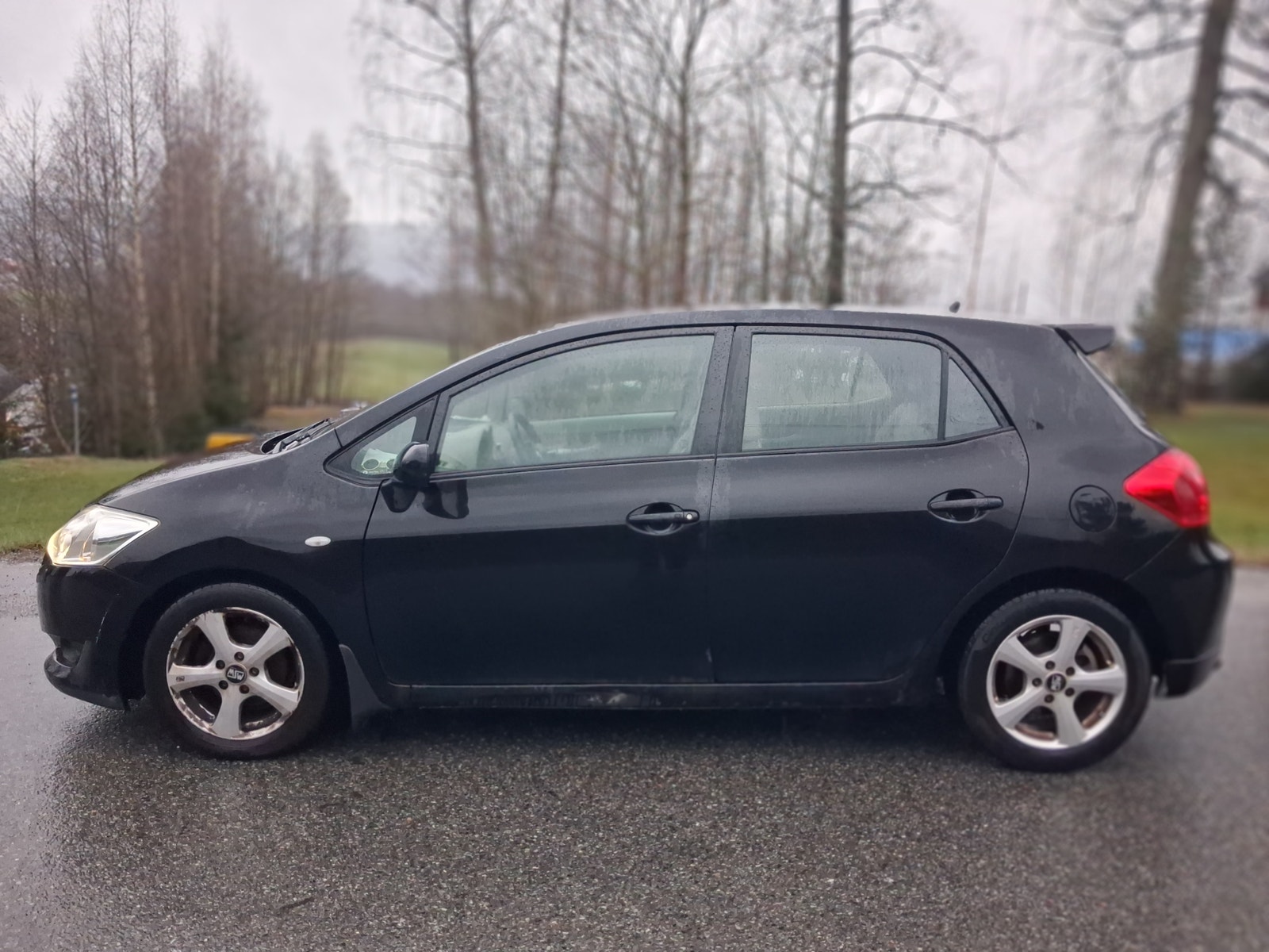 Brukt Toyota Auris 1.6 VVT-i