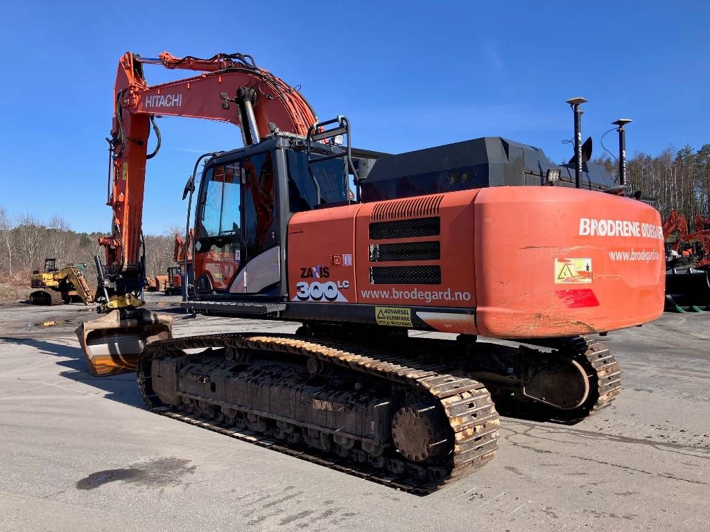 Til salgs: Hitachi ZX 300 LC-6 - 2016 - Gravemaskin | FINN.no