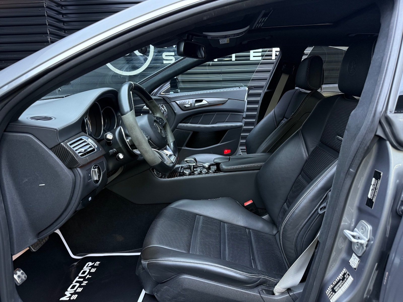 Hovedbilde av Mercedes-Benz CLS63