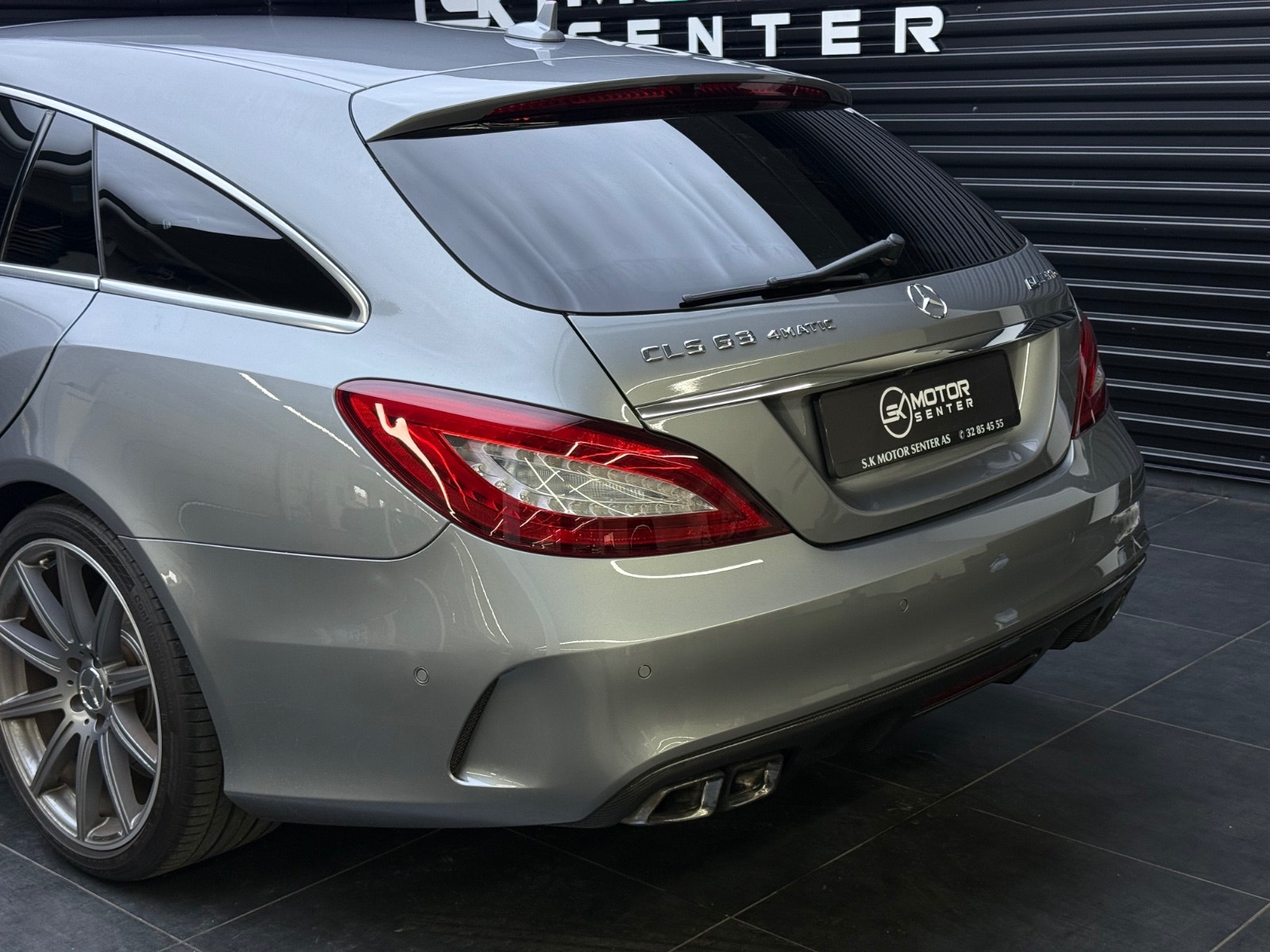 Hovedbilde av Mercedes-Benz CLS63