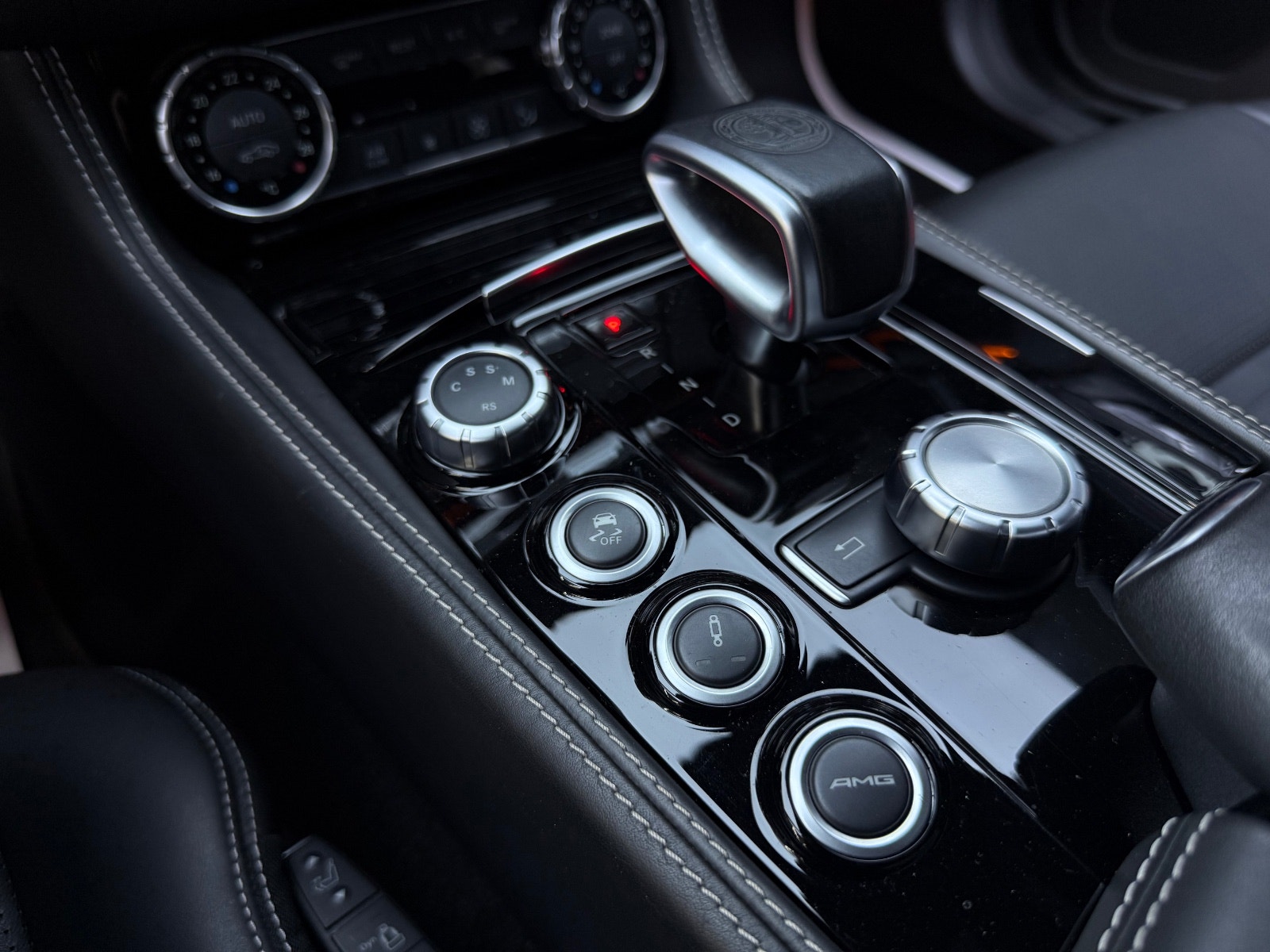 Hovedbilde av Mercedes-Benz CLS63