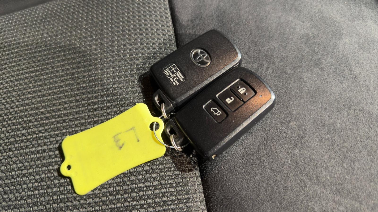 Hovedbilde av Toyota RAV4