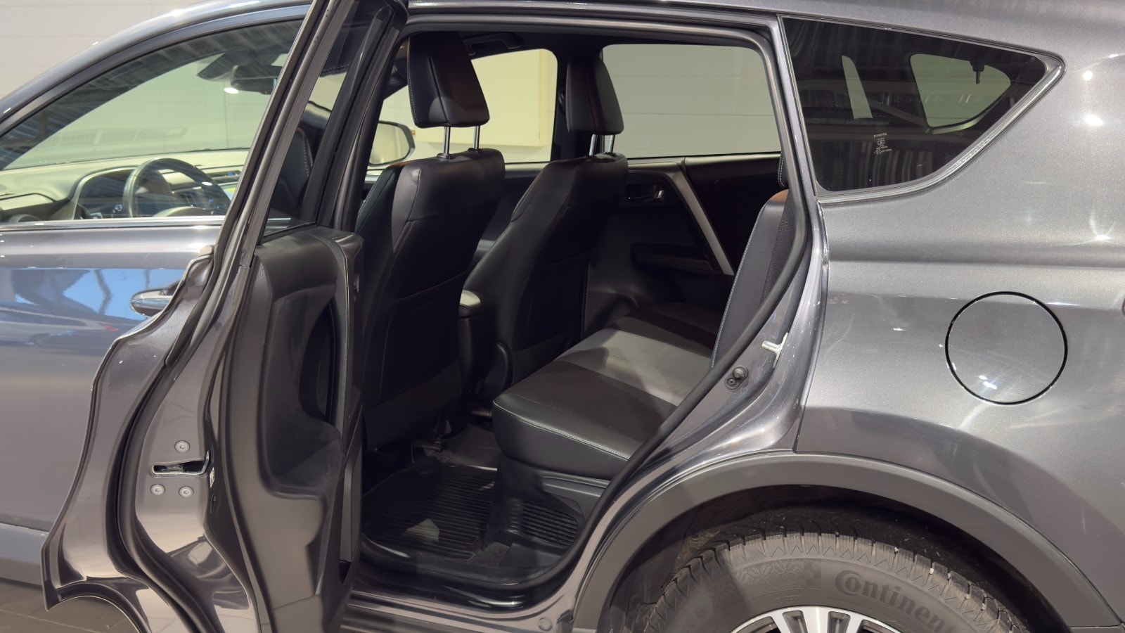 Hovedbilde av Toyota RAV4