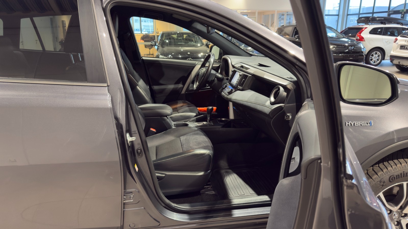 Hovedbilde av Toyota RAV4
