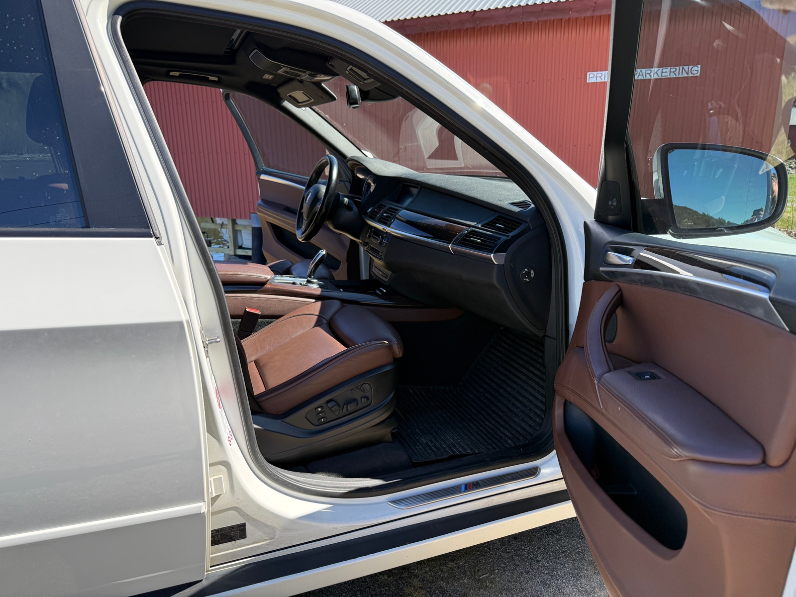 fd73a523-0d5c-432a-919f-98cf7d06f108