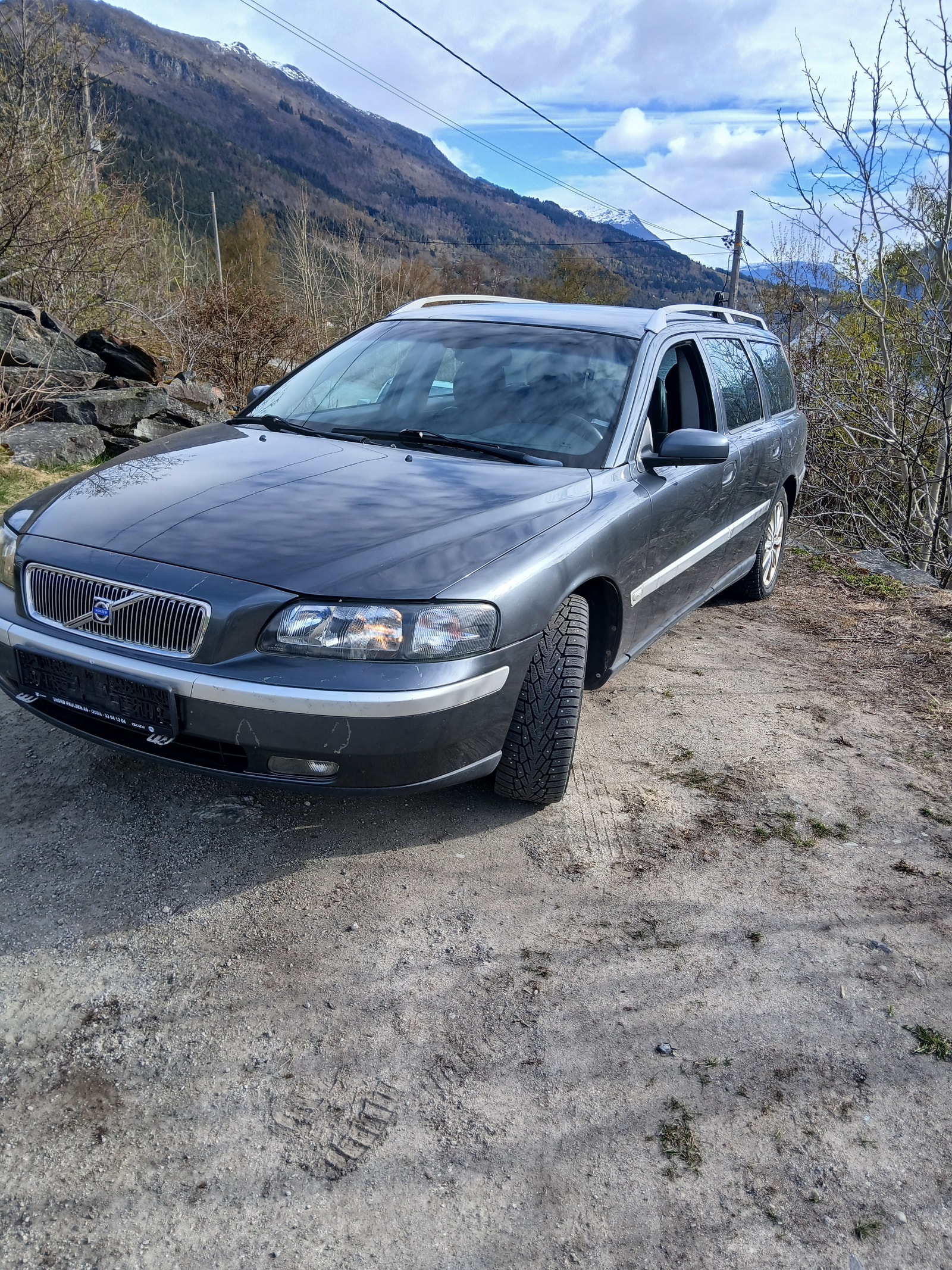 Brukt Volvo V70 2.4