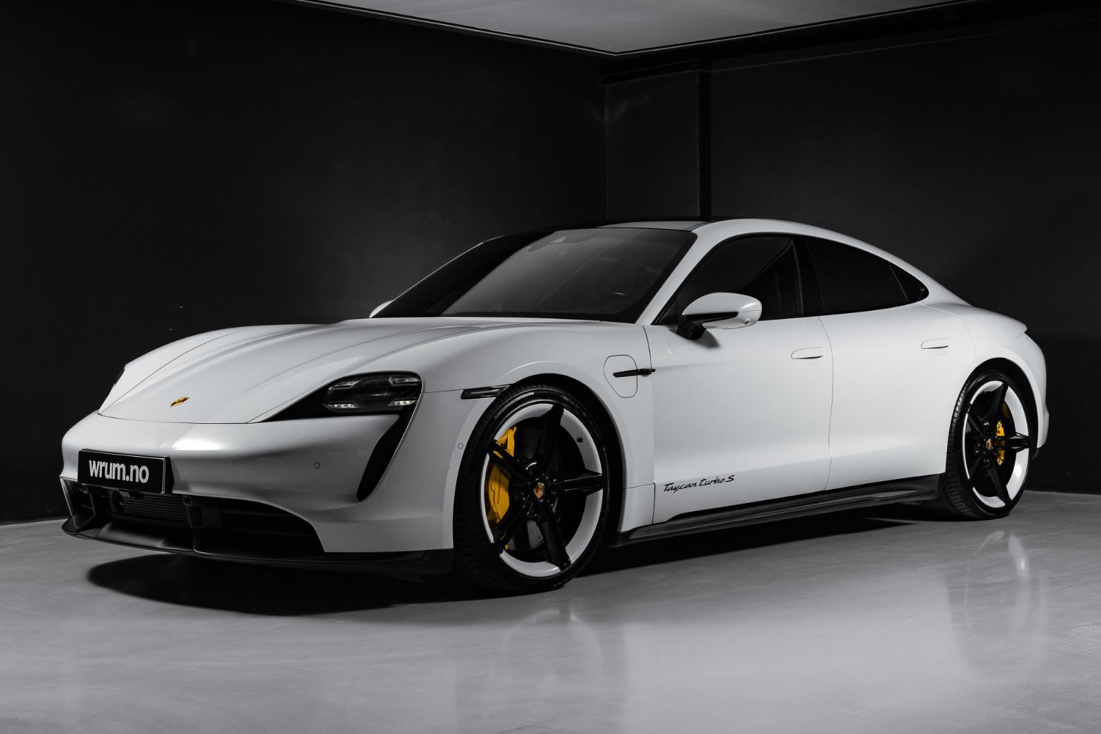 Brukt Porsche Taycan 