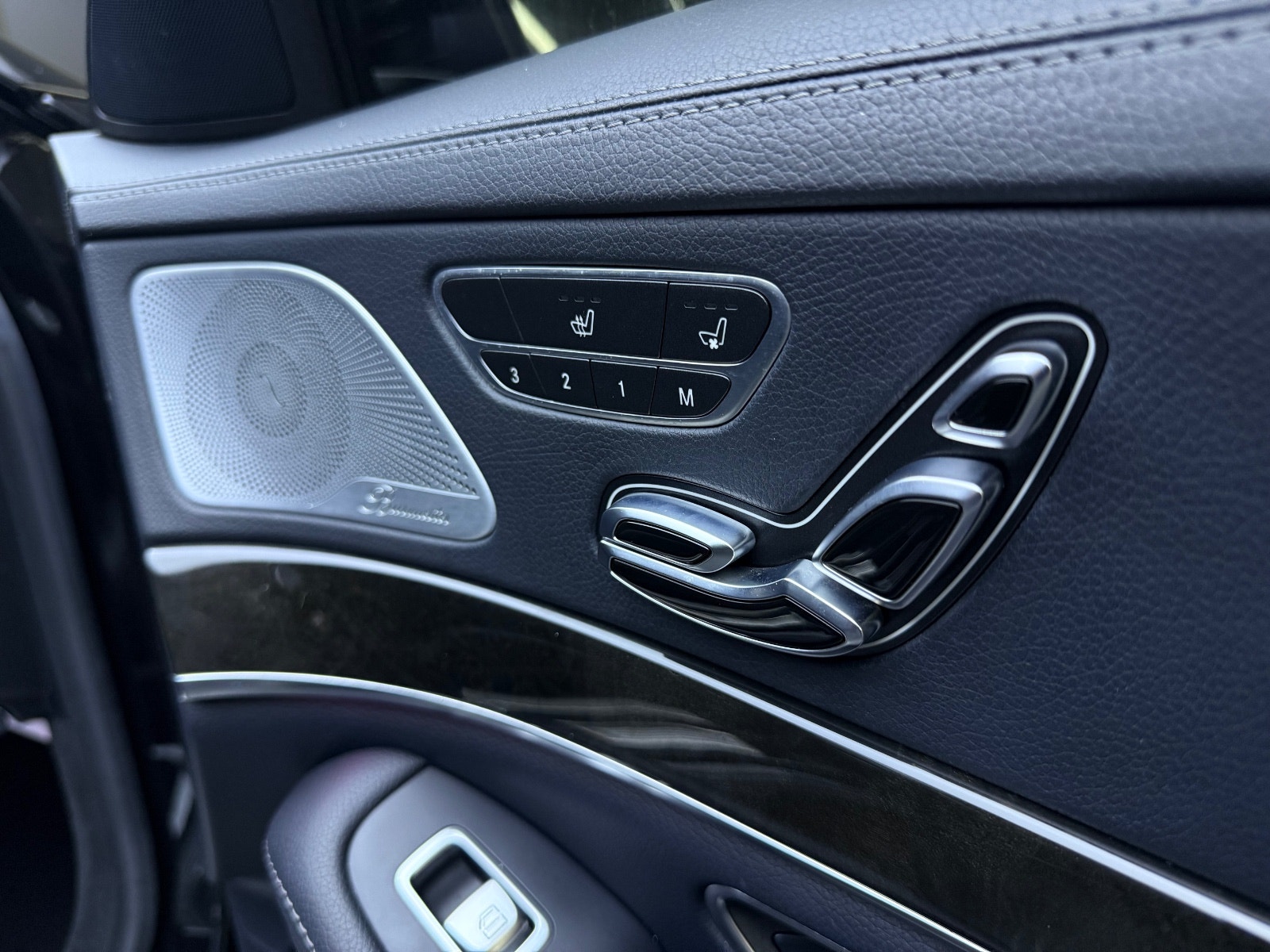 Hovedbilde av Mercedes-Benz S-Klasse