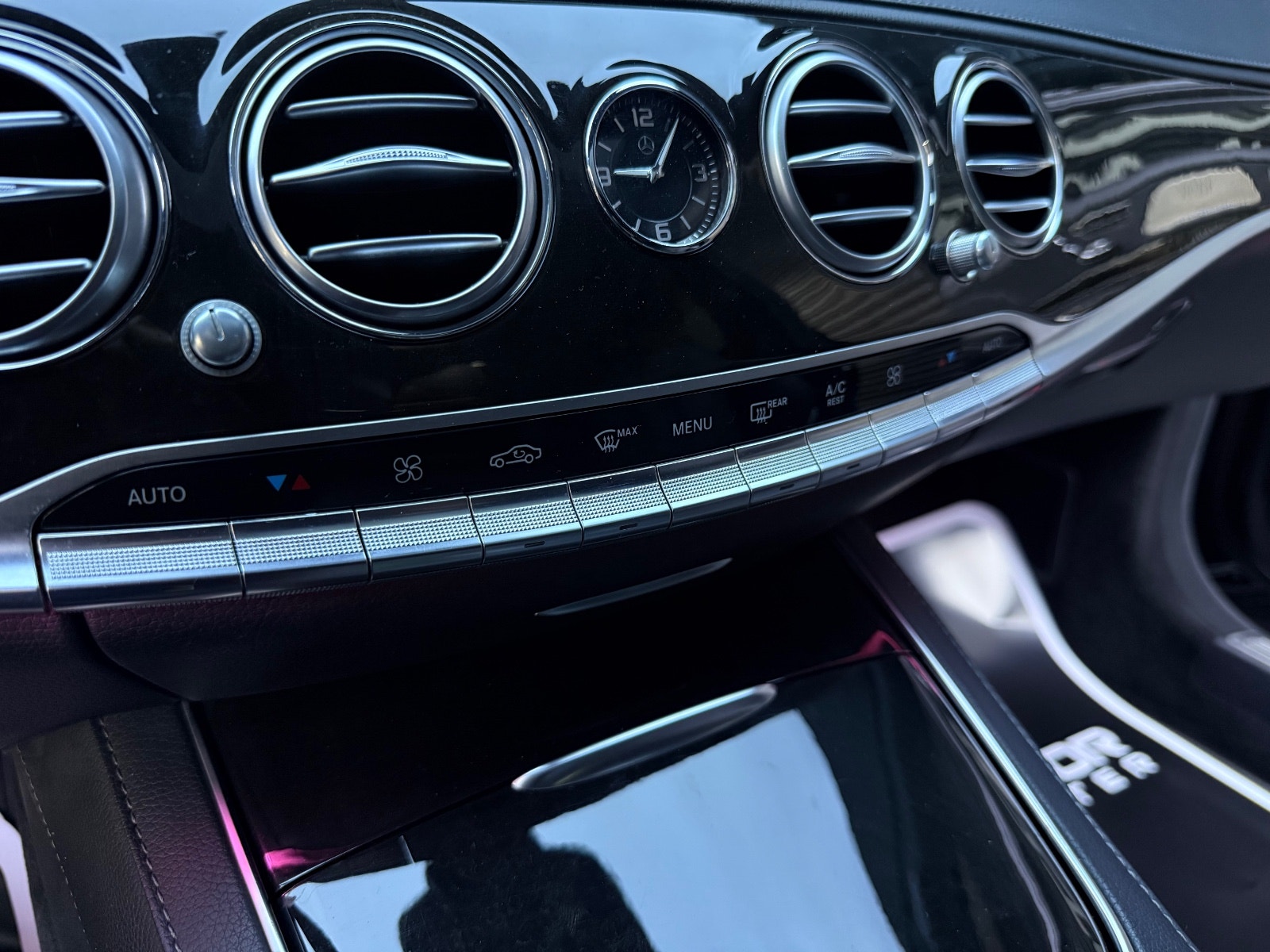 Hovedbilde av Mercedes-Benz S-Klasse