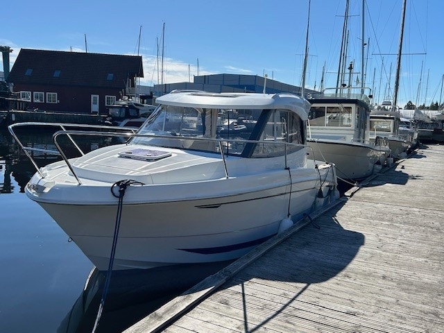 Bilde av 'Beneteau Antares 680'