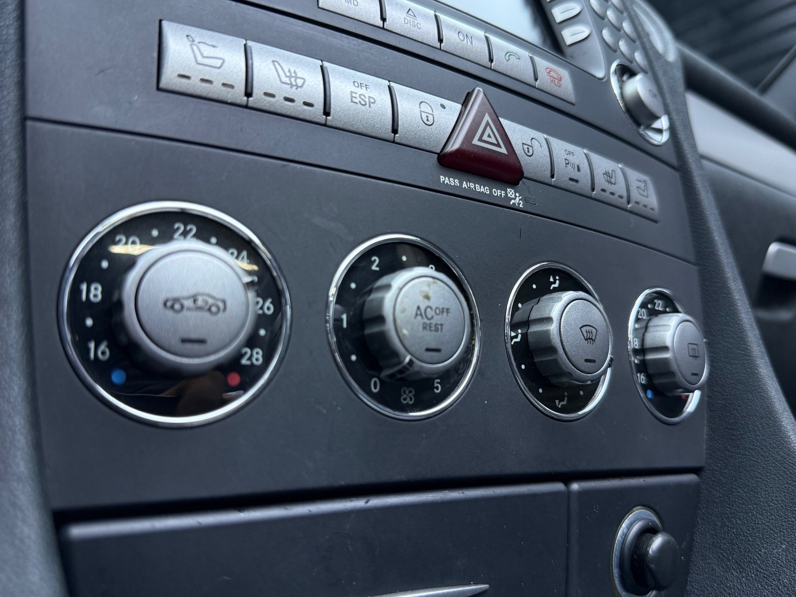 Hovedbilde av Mercedes-Benz SLK350