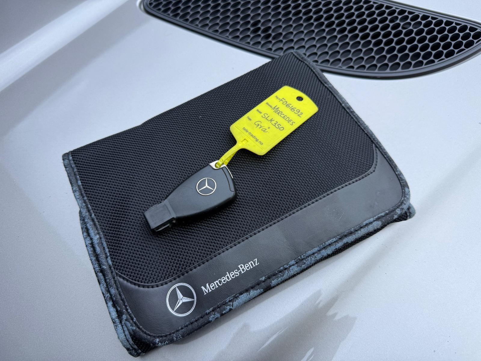 Hovedbilde av Mercedes-Benz SLK350