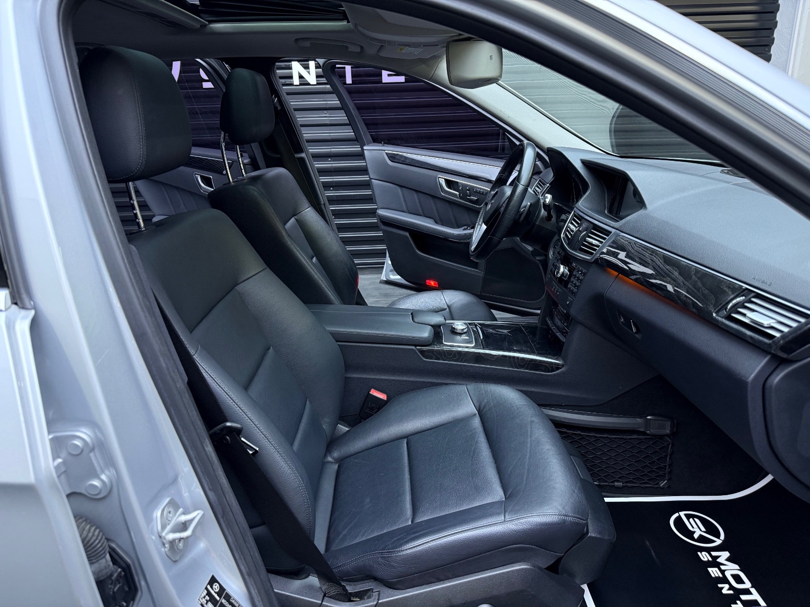 Hovedbilde av Mercedes-Benz E-Klasse