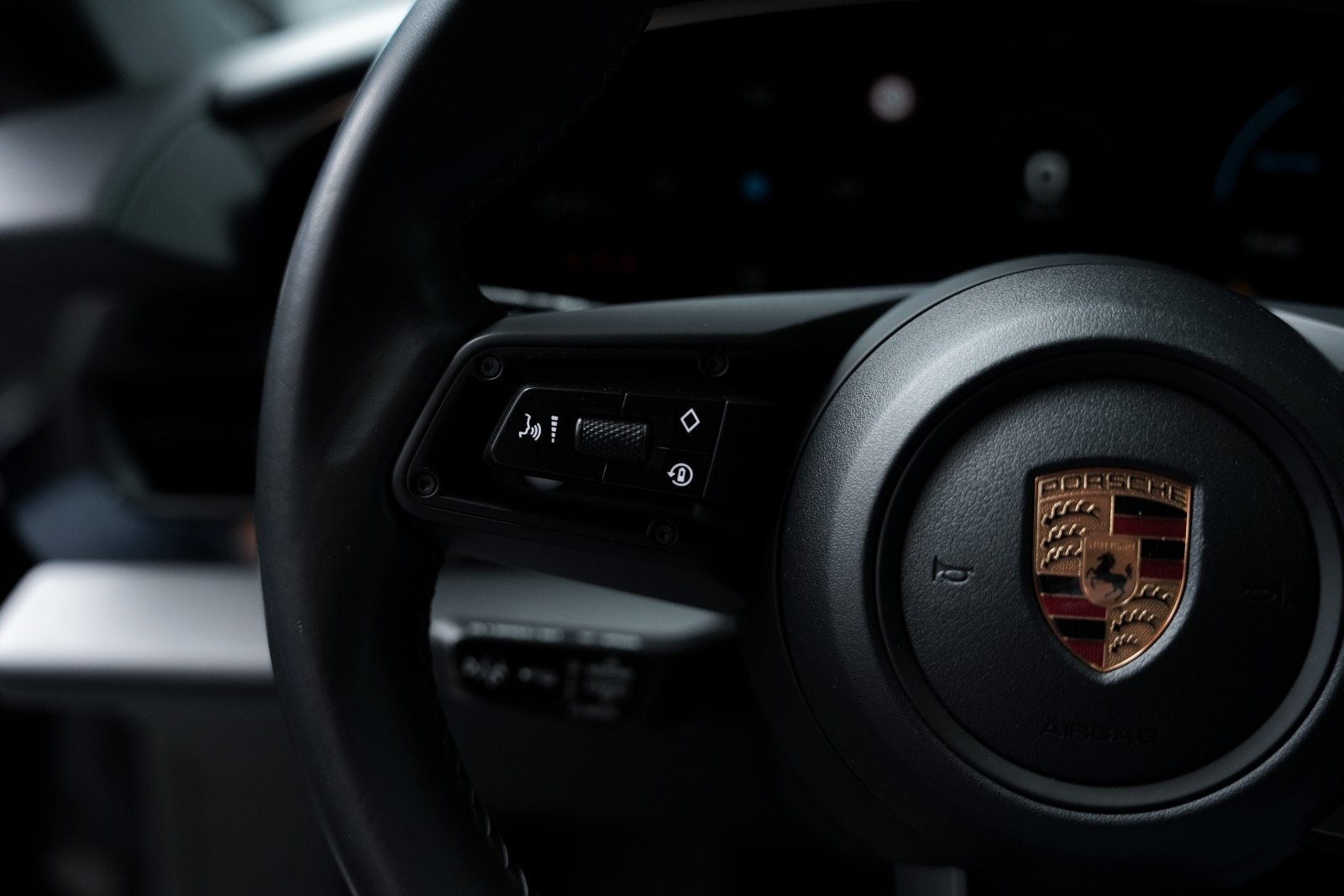 Hovedbilde av Porsche Taycan Cross Turismo