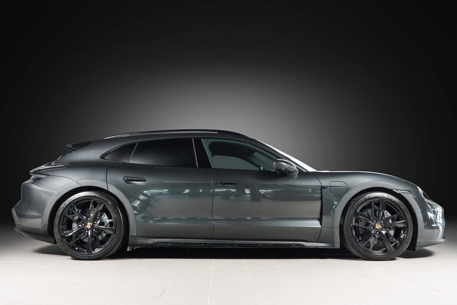 Hovedbilde av Porsche Taycan Cross Turismo