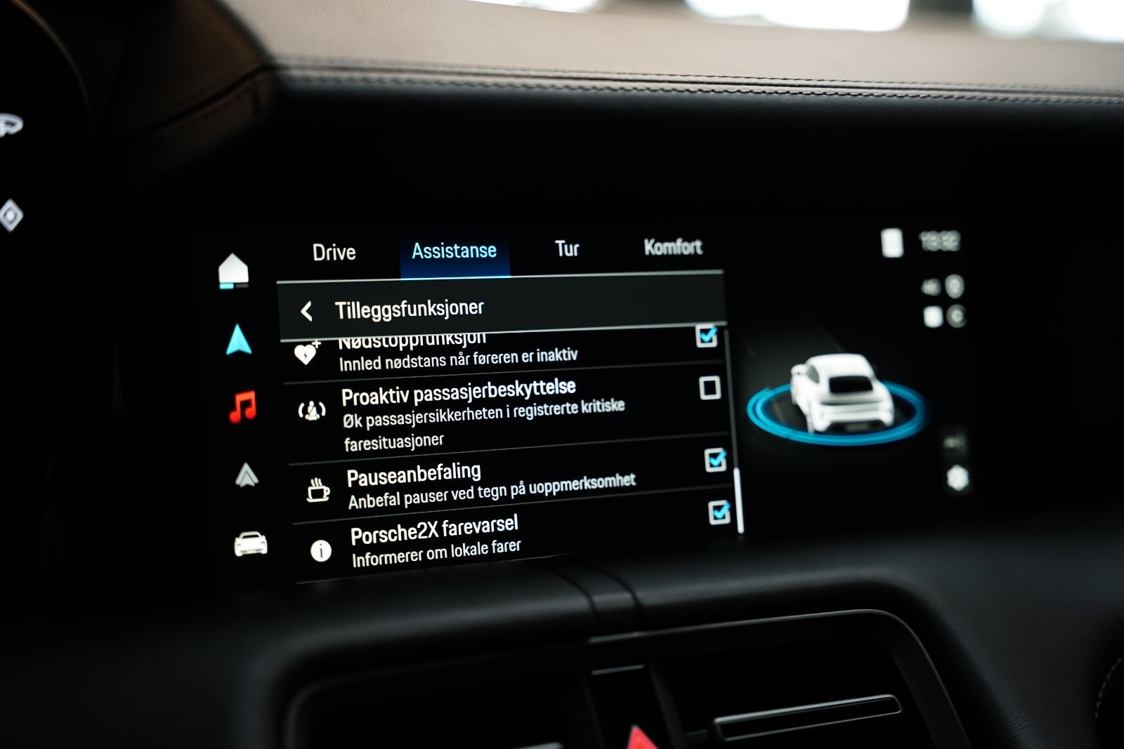 Hovedbilde av Porsche Taycan Cross Turismo
