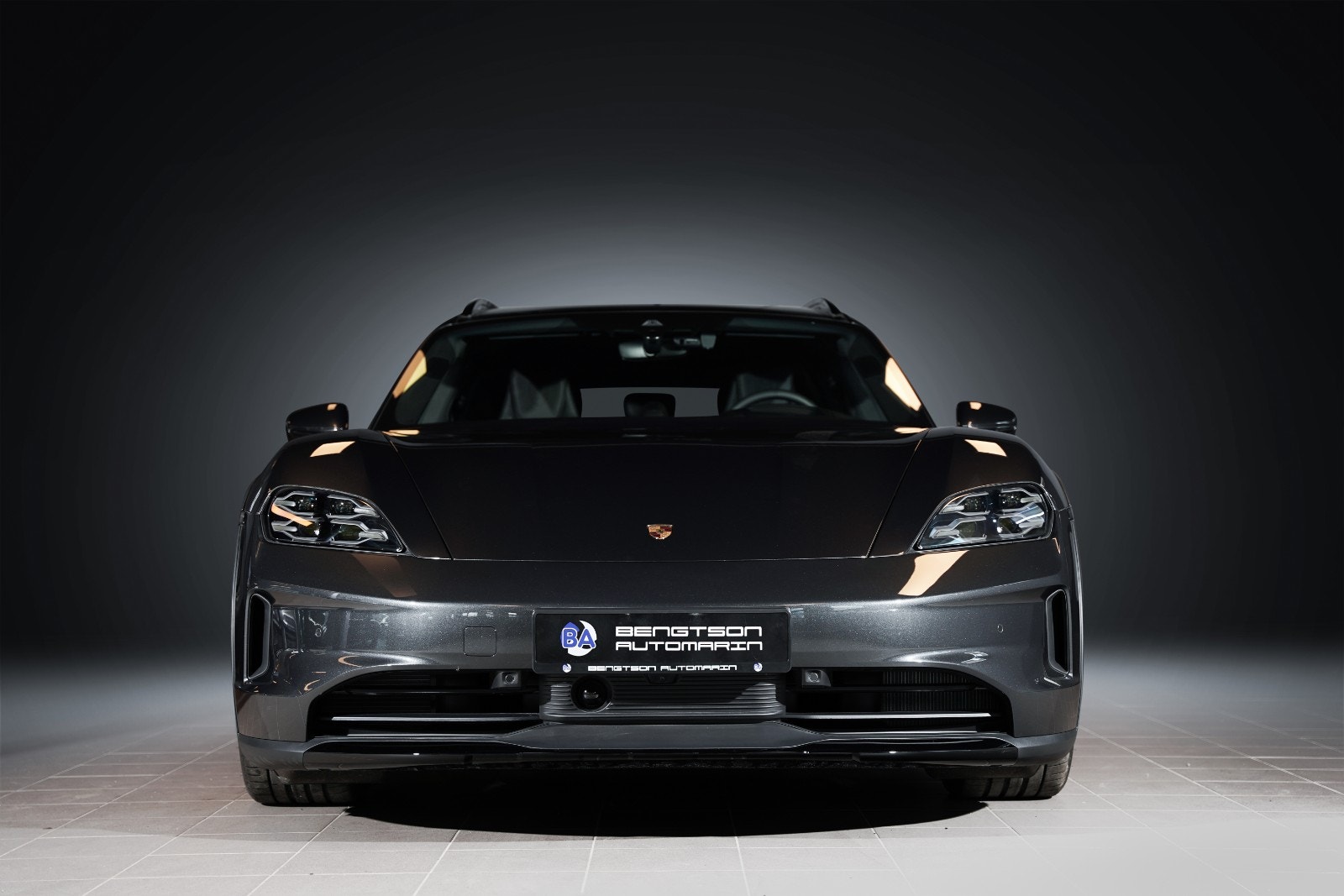 Hovedbilde av Porsche Taycan Cross Turismo