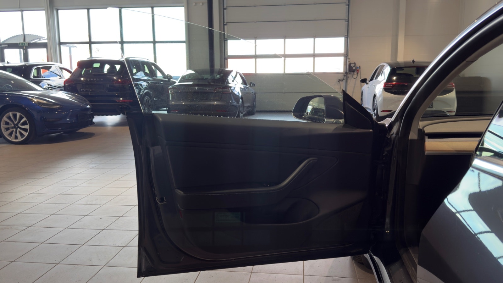 Hovedbilde av Tesla Model 3