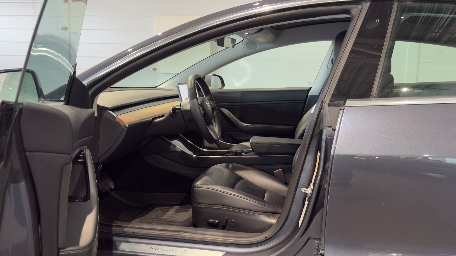 Hovedbilde av Tesla Model 3