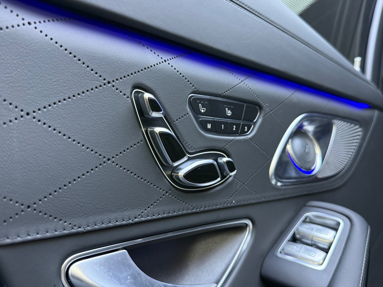 Hovedbilde av Mercedes-Benz S500