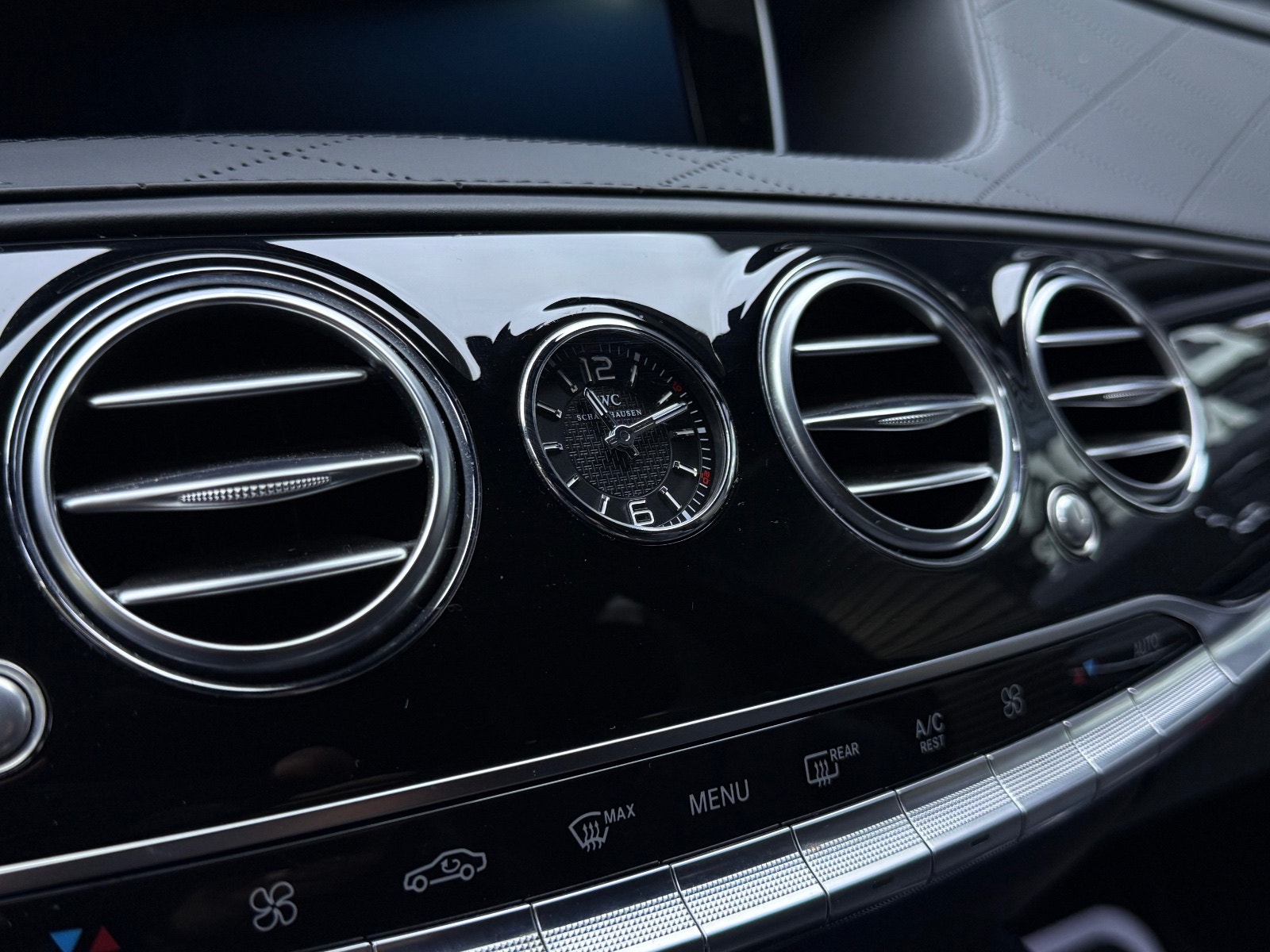 Hovedbilde av Mercedes-Benz S500