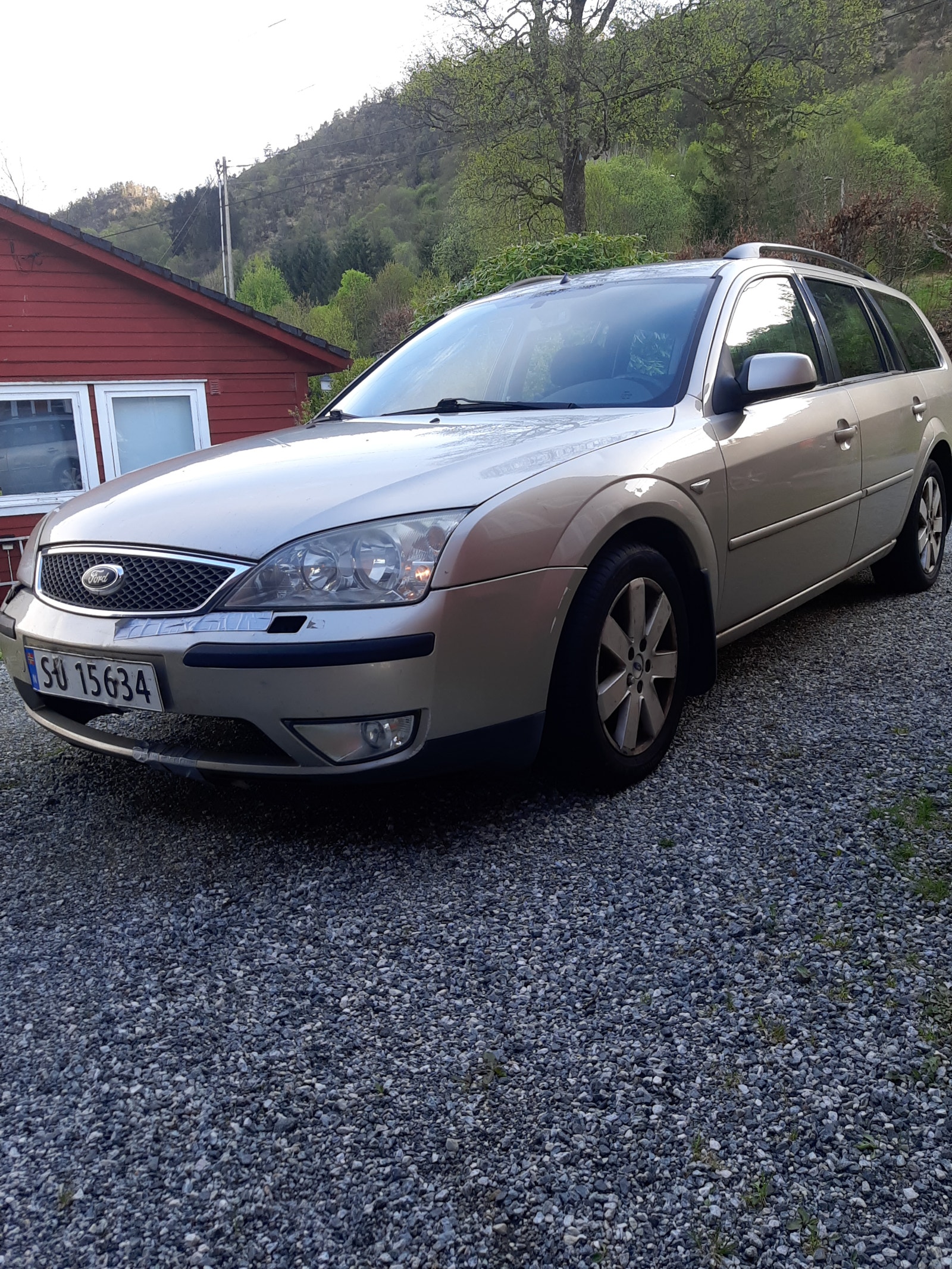 Brukt Ford Mondeo 1.8