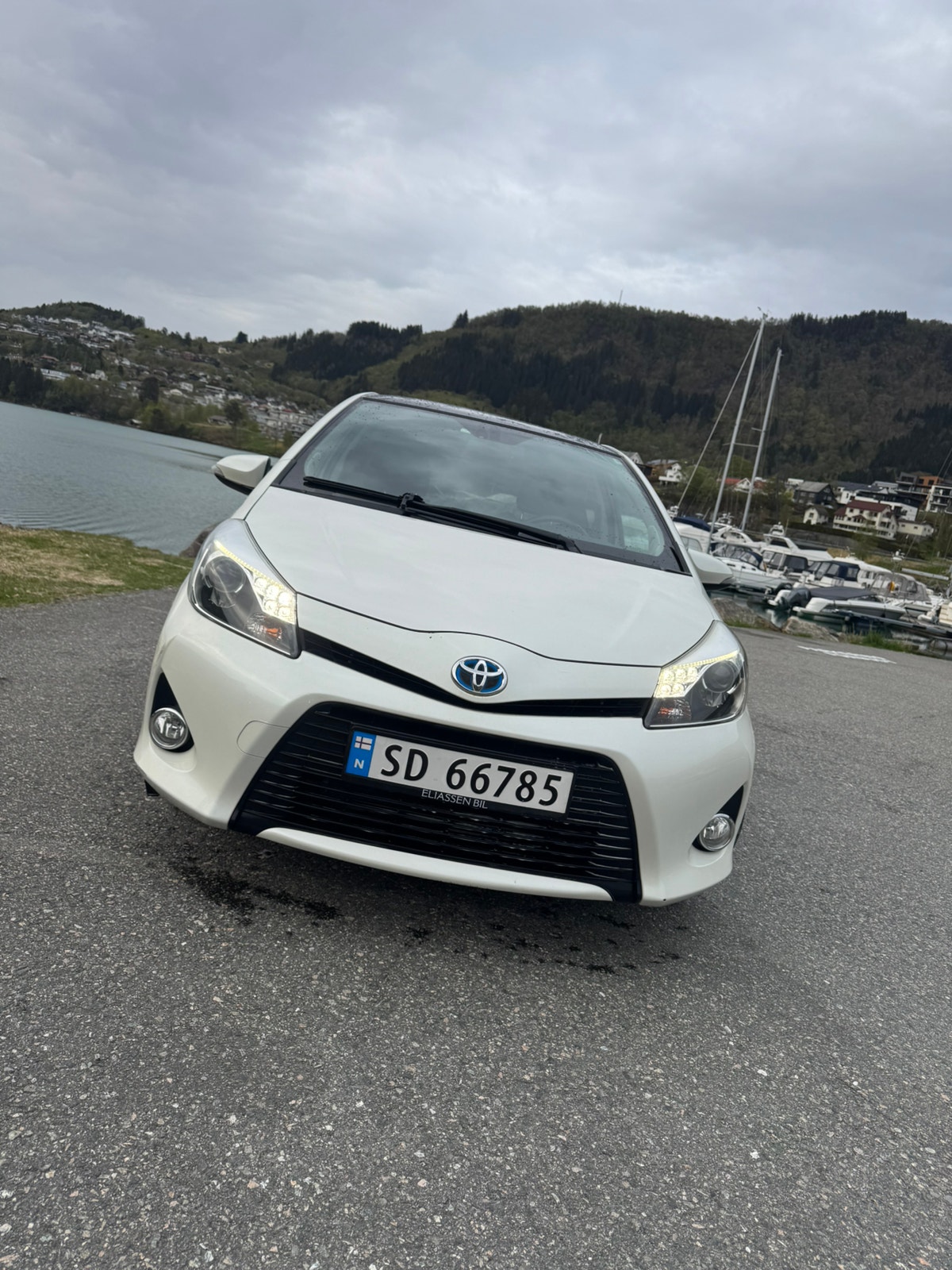 Brukt Toyota Yaris 1.5