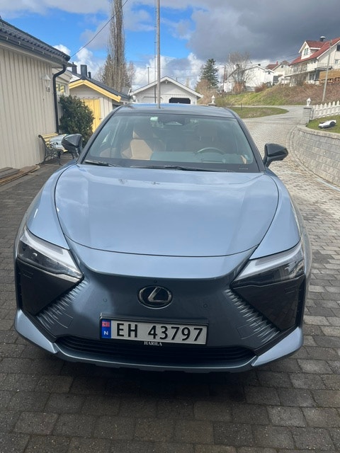 Brukt Lexus Rz 
