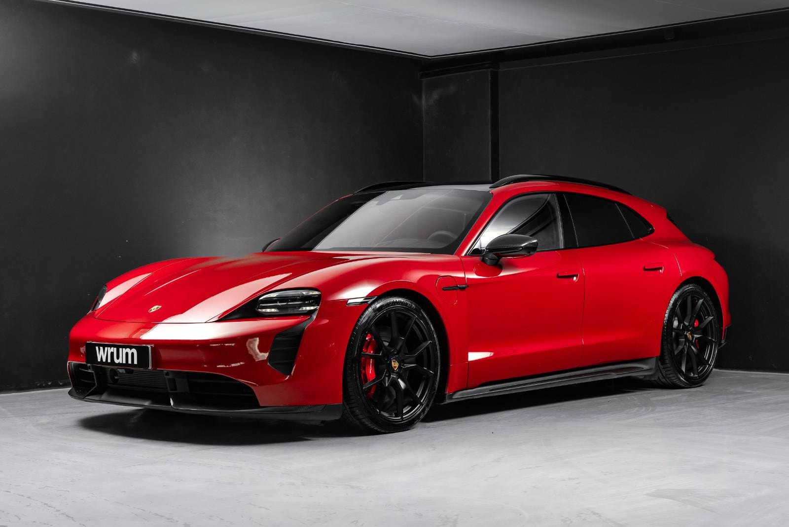 Brukt Porsche Taycan Sport Turismo 