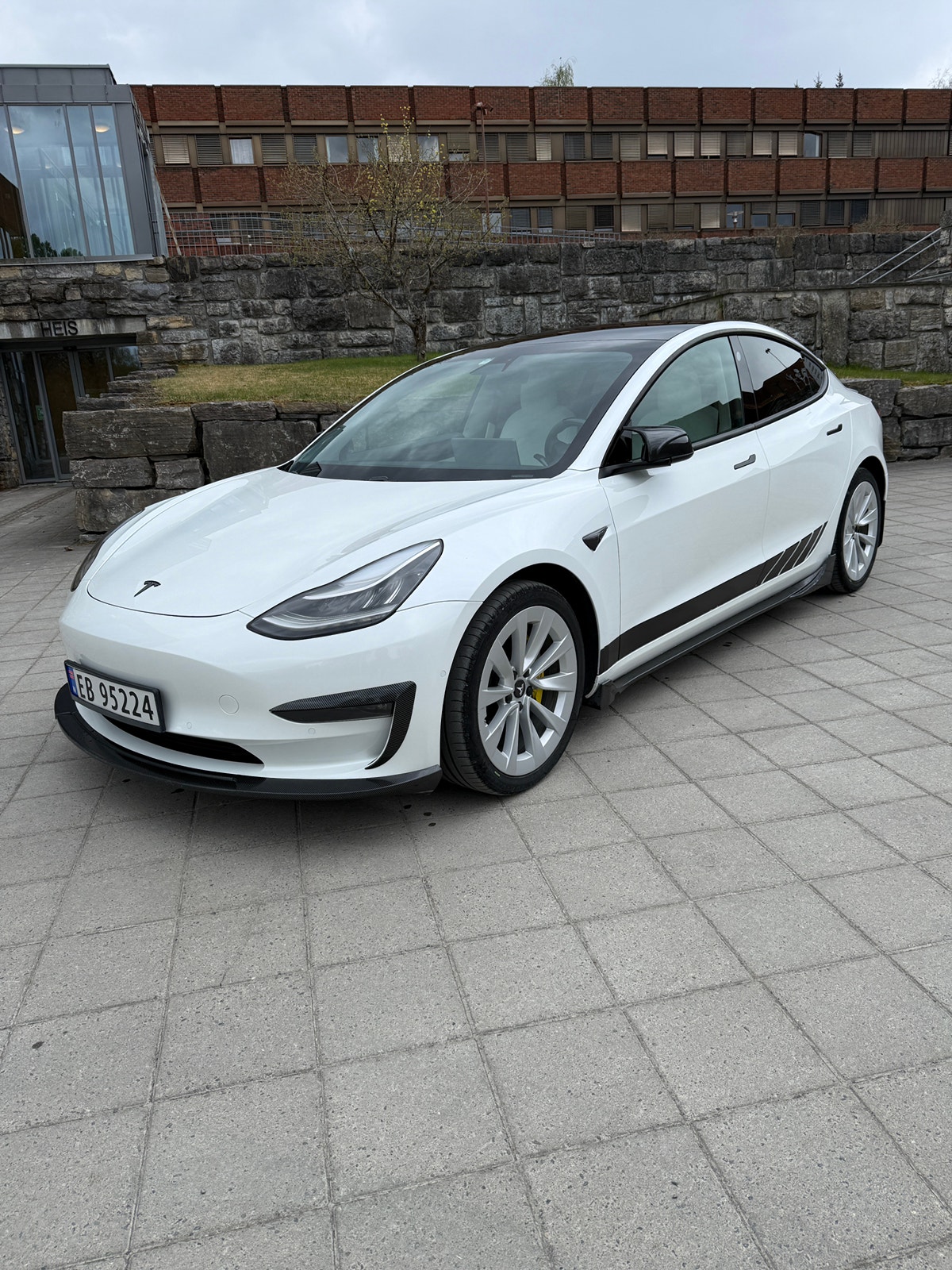 Brukt Tesla Model 3 electro