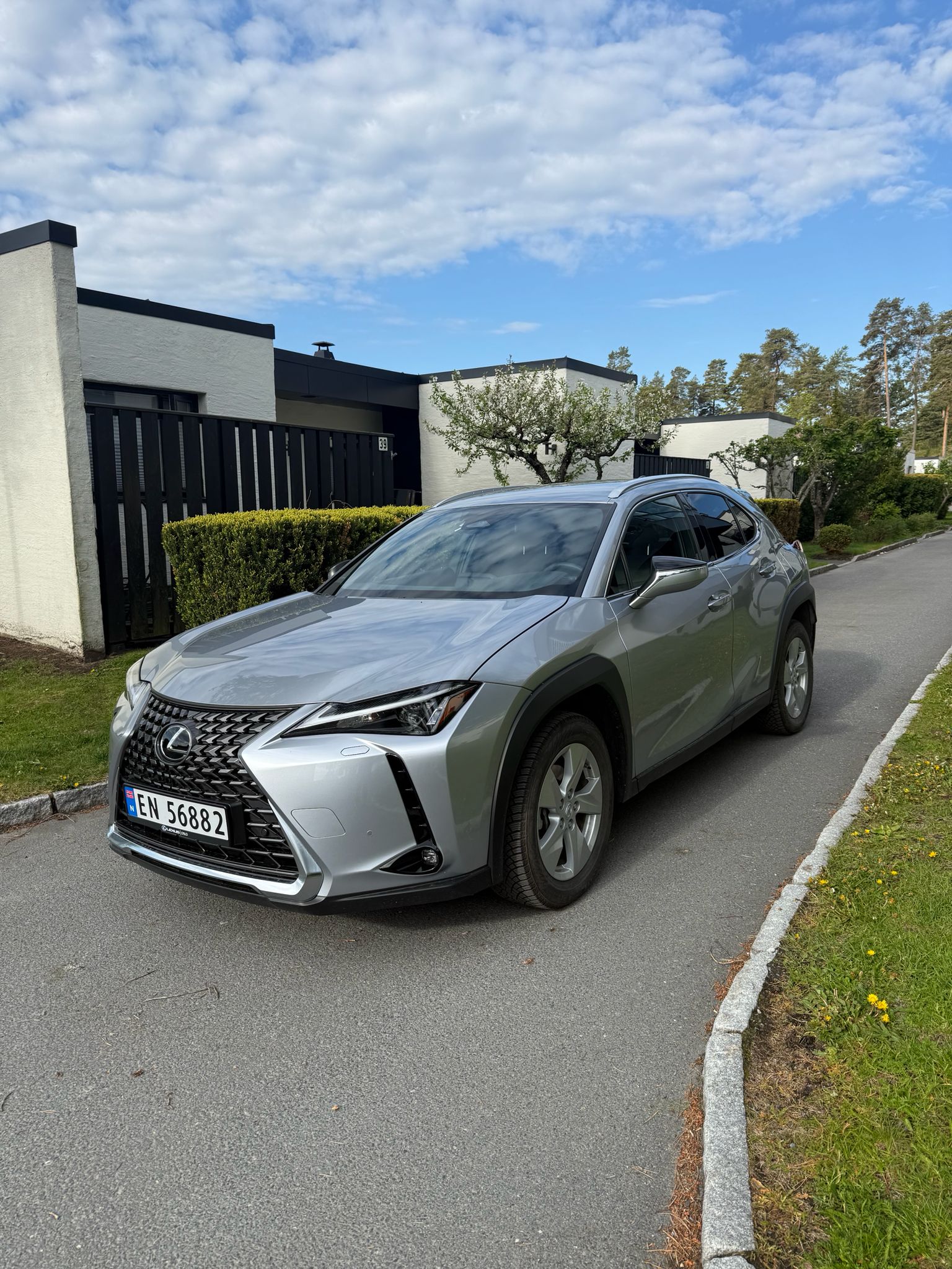 Brukt Lexus Ux 